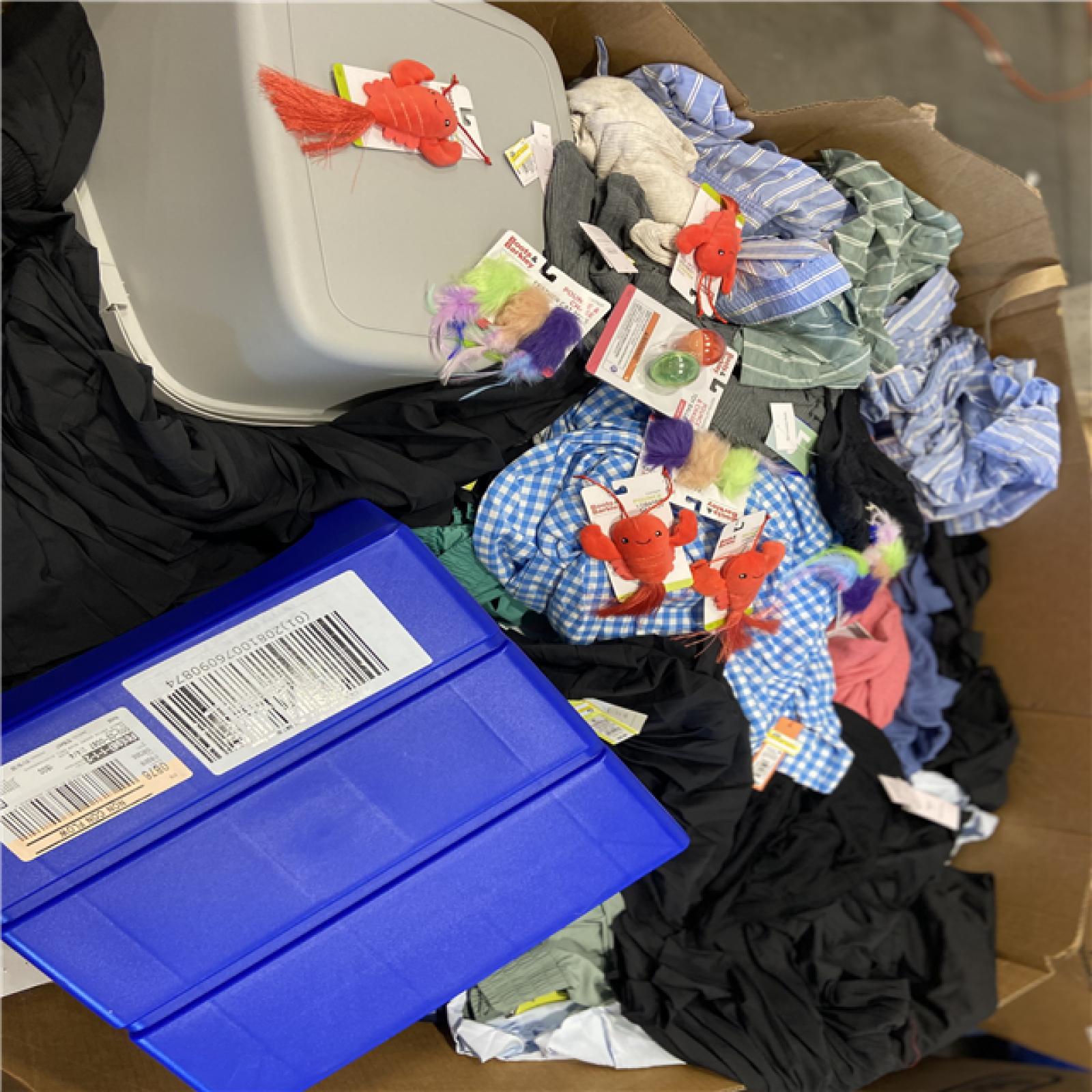 DALLAS LOCATION - BULLSEYE CLOTHING, HOME GOODS PALLET