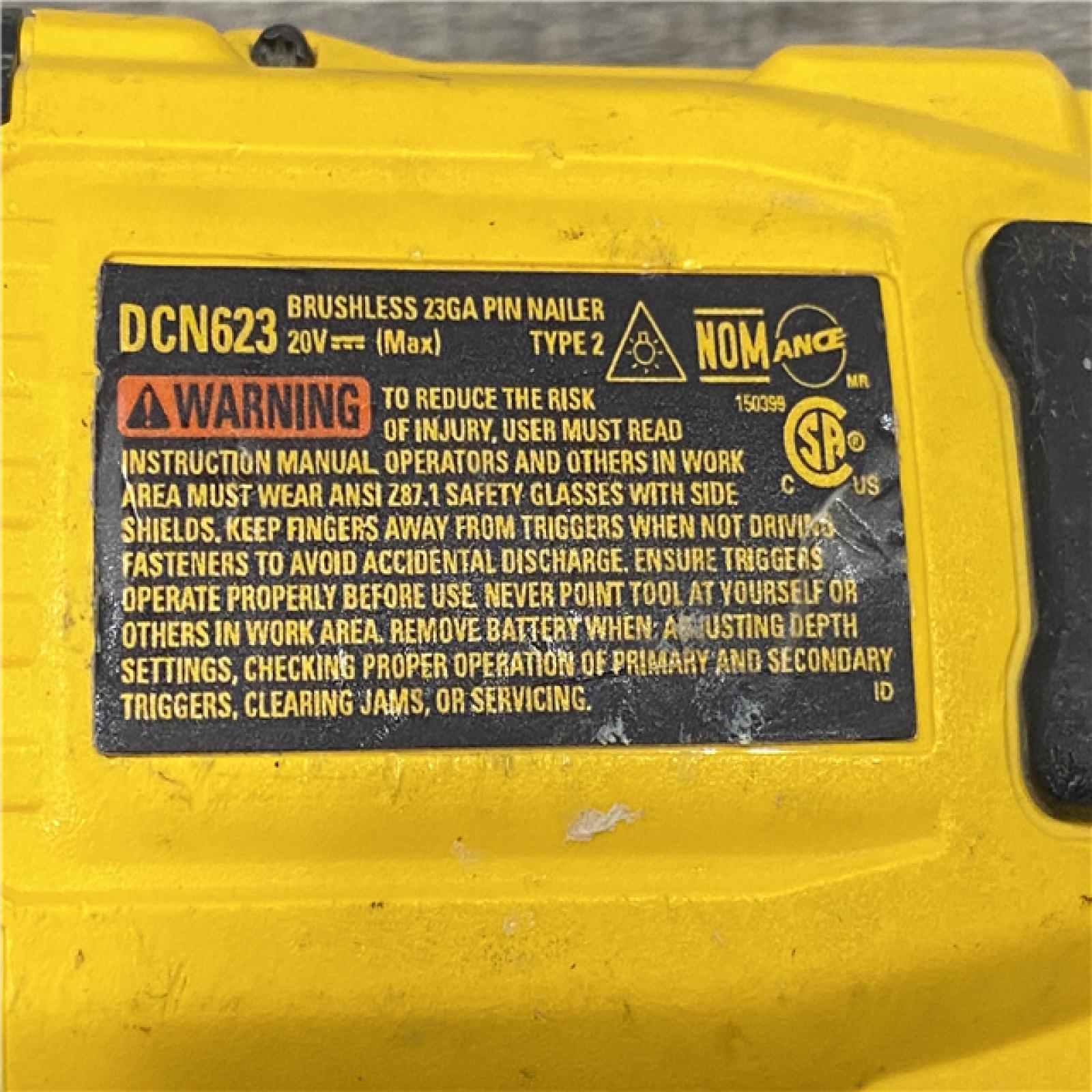 AS-IS DEWALT ATOMIC 20V MAX Lithium Ion Cordless 23 Gauge Pin Nailer Kit