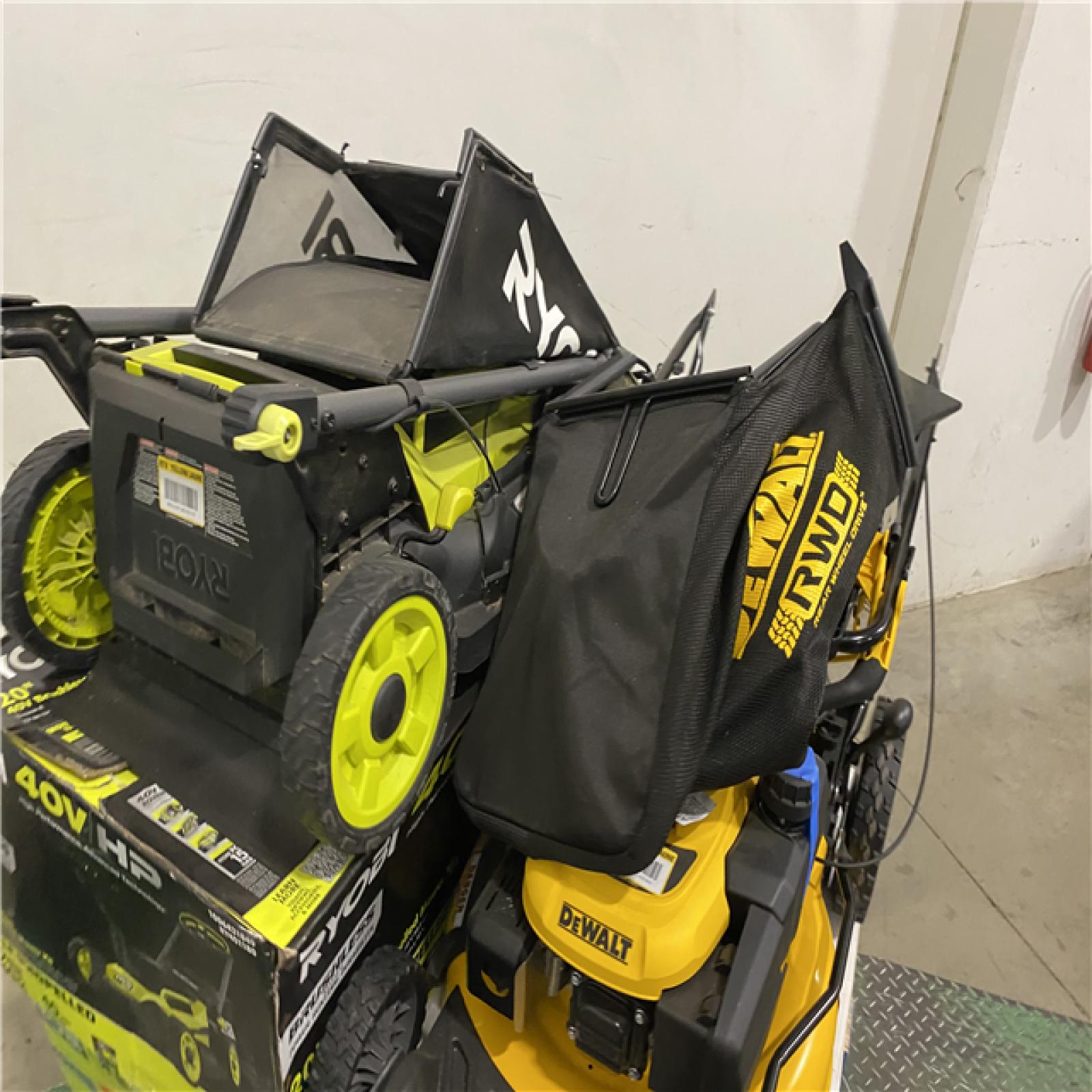 Dallas Location - As-Is Lawn Mower Pallet