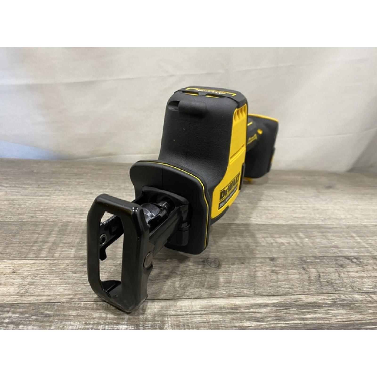 AS-IS DEWALT ATOMIC 20V MAX Cordless Brushless Compact Reciprocating Saw (Tool Only)