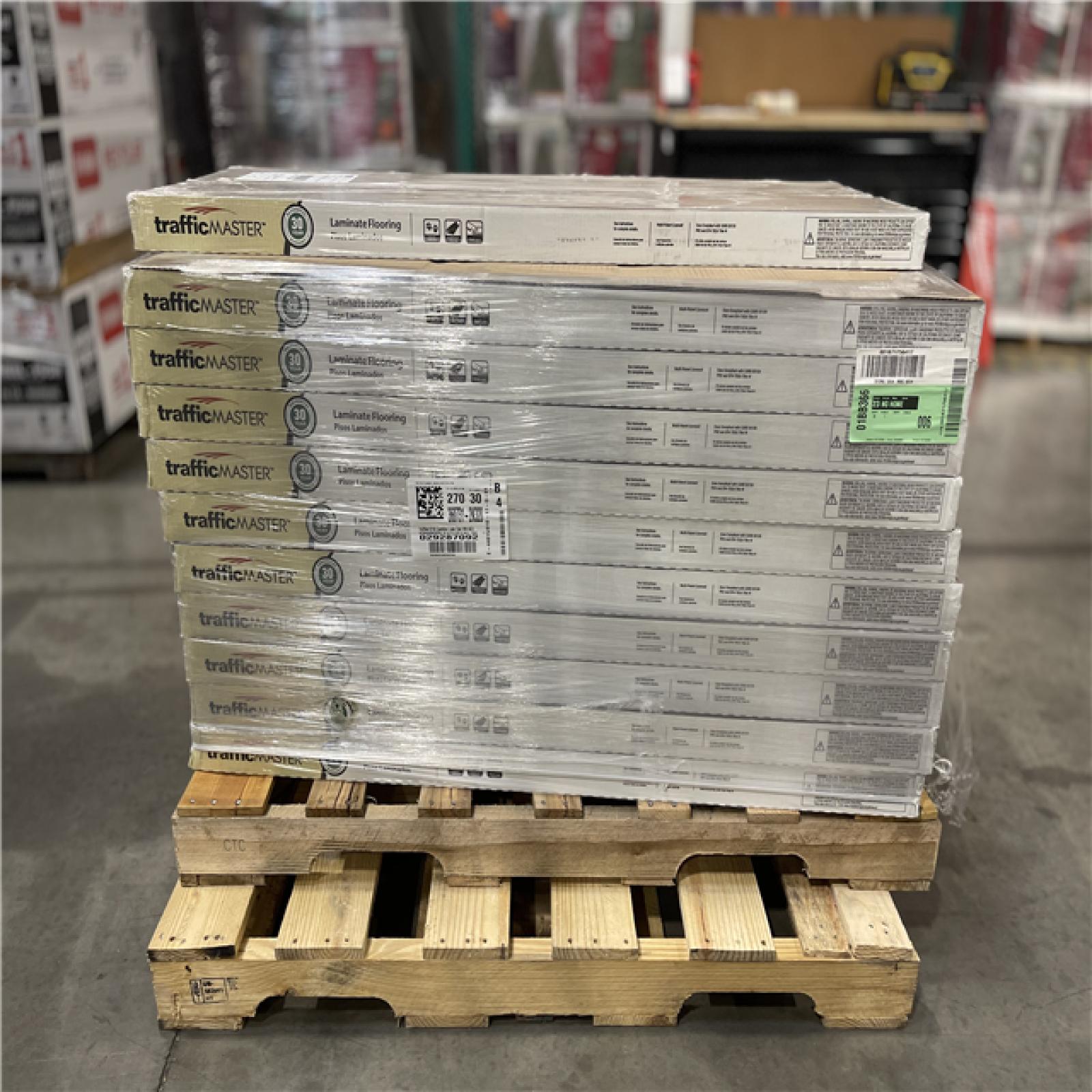 DALLAS LOCATION - TrafficMaster Camden Lake Oak 7 mm T x 8 in. W Laminate Wood Flooring PALLET-(35 CASES)