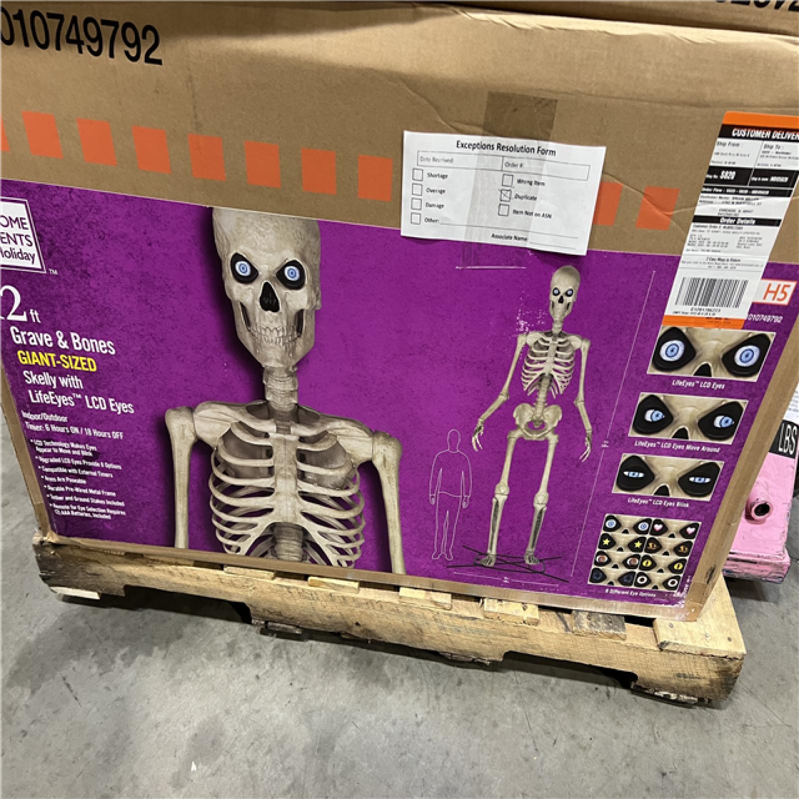 DALLAS LOCATION - AS-IS Home Accents Holiday 12 ft. Grave & Bones Giant-Sized Skelly with LifeEyes™ LCD Eyes H5