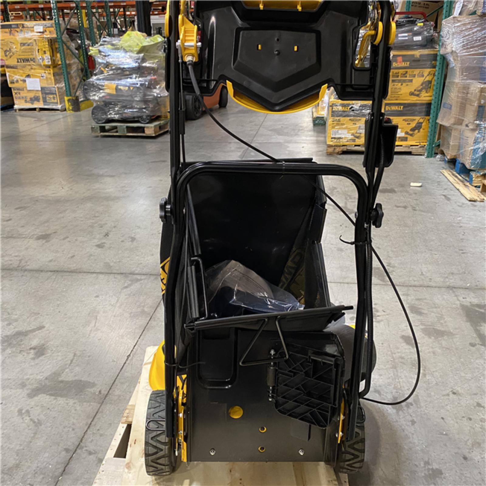 Dallas Location - As-Is DEWALT 28 in. 224cc E-GOV Engine Gas Lawn Mower