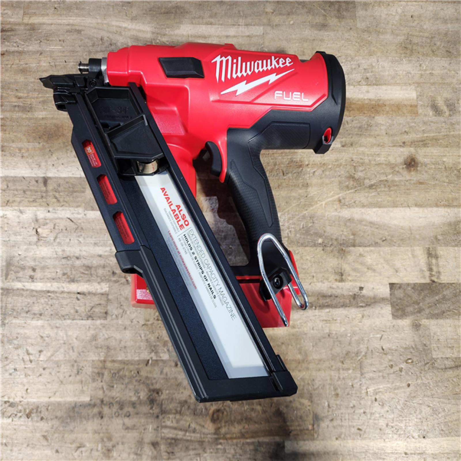 HOUSTON LOCATION - AS-IS (APPEARS LIKE NEW) Milwaukee FUEL 3-1/2 in. 18-Volt 30-Degree Lithium-Ion Brushless Cordless Framing Nailer (Tool-Only)