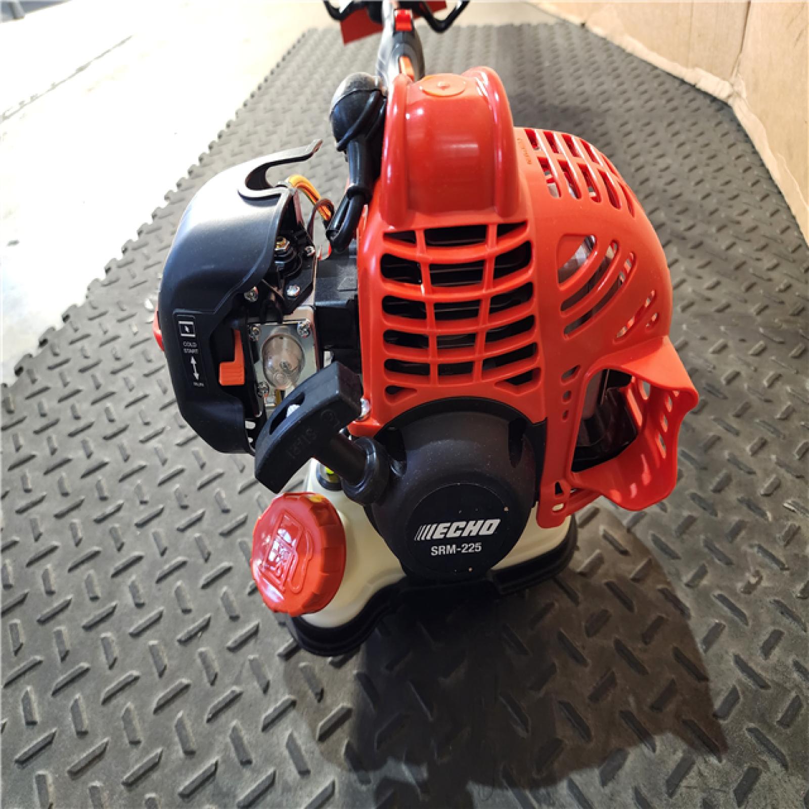 HOUSTON LOCATION - AS-IS Echo SRM-225 21.2cc 2 Stroke Fuel Efficient Durable Gas Straight Shaft Trimmer
