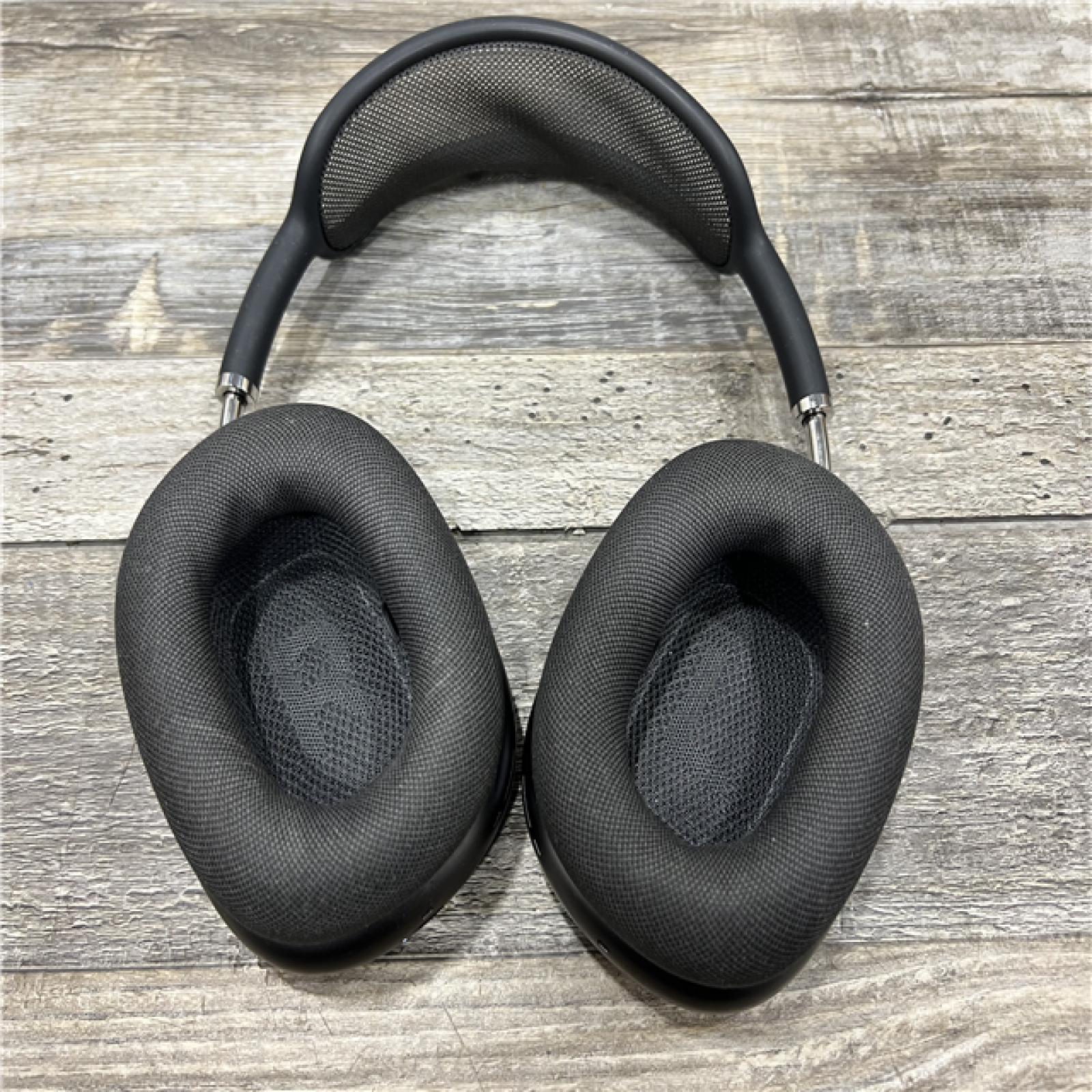 AS-IS Apple AirPods Max-Space Gray