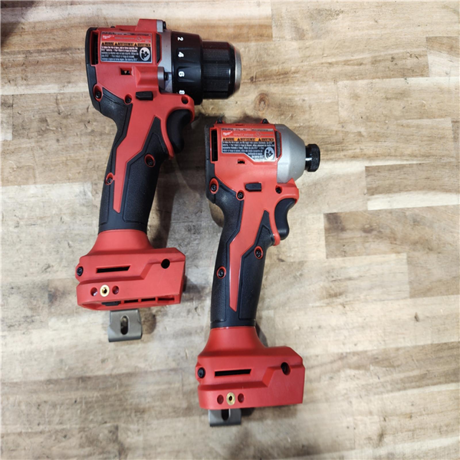 HOUSTON LOCATION - AS-IS Milwaukee 18V Lithium-Ion Brushless Cordless Compact Drill/Impact Combo Kit