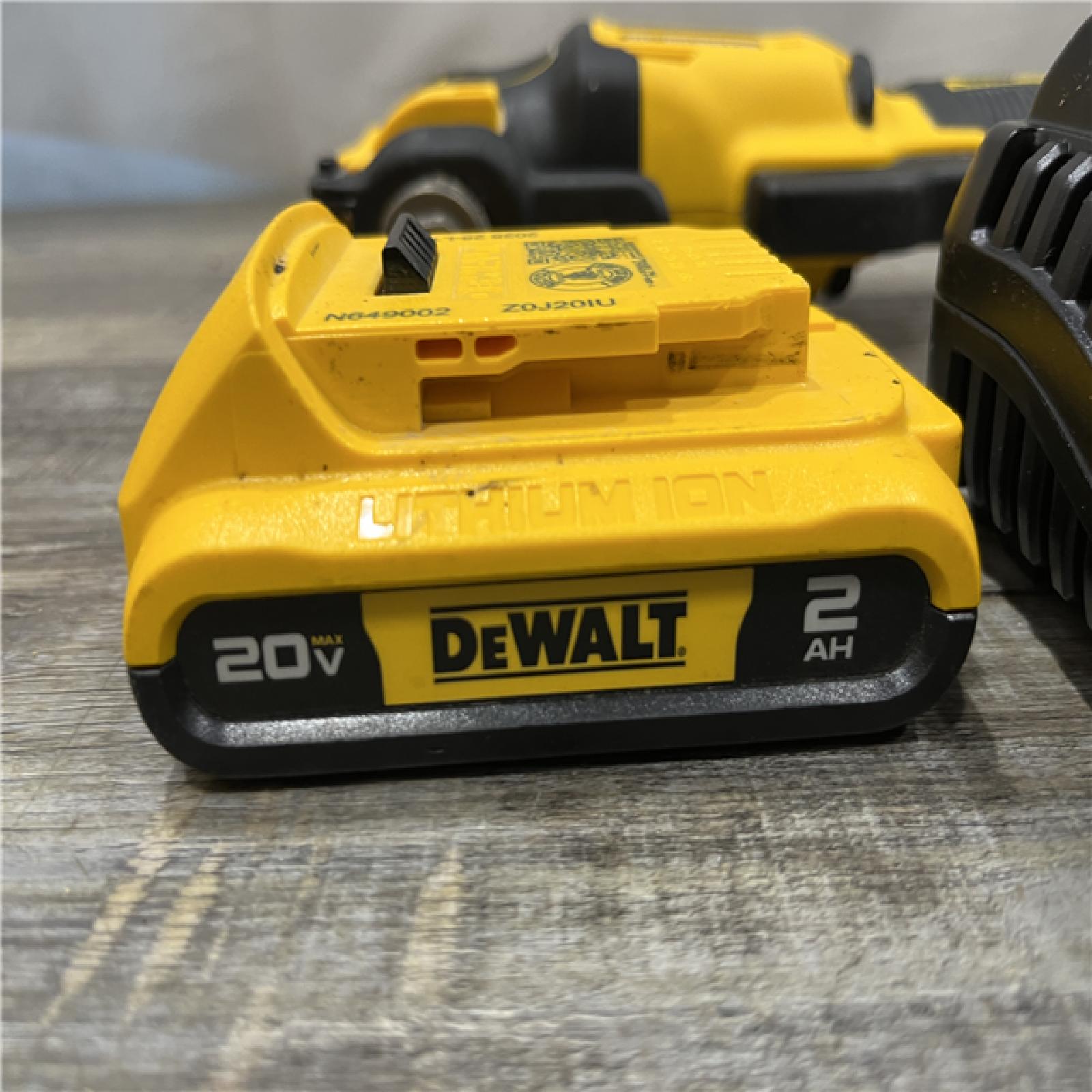 AS-IS DEWALT ATOMIC 20V MAX Cordless Brushless Oscillating Multi Tool Kit