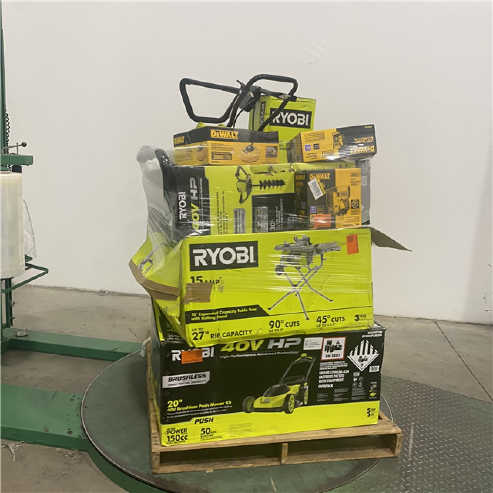 Dallas Location - As-Is Tool Pallet