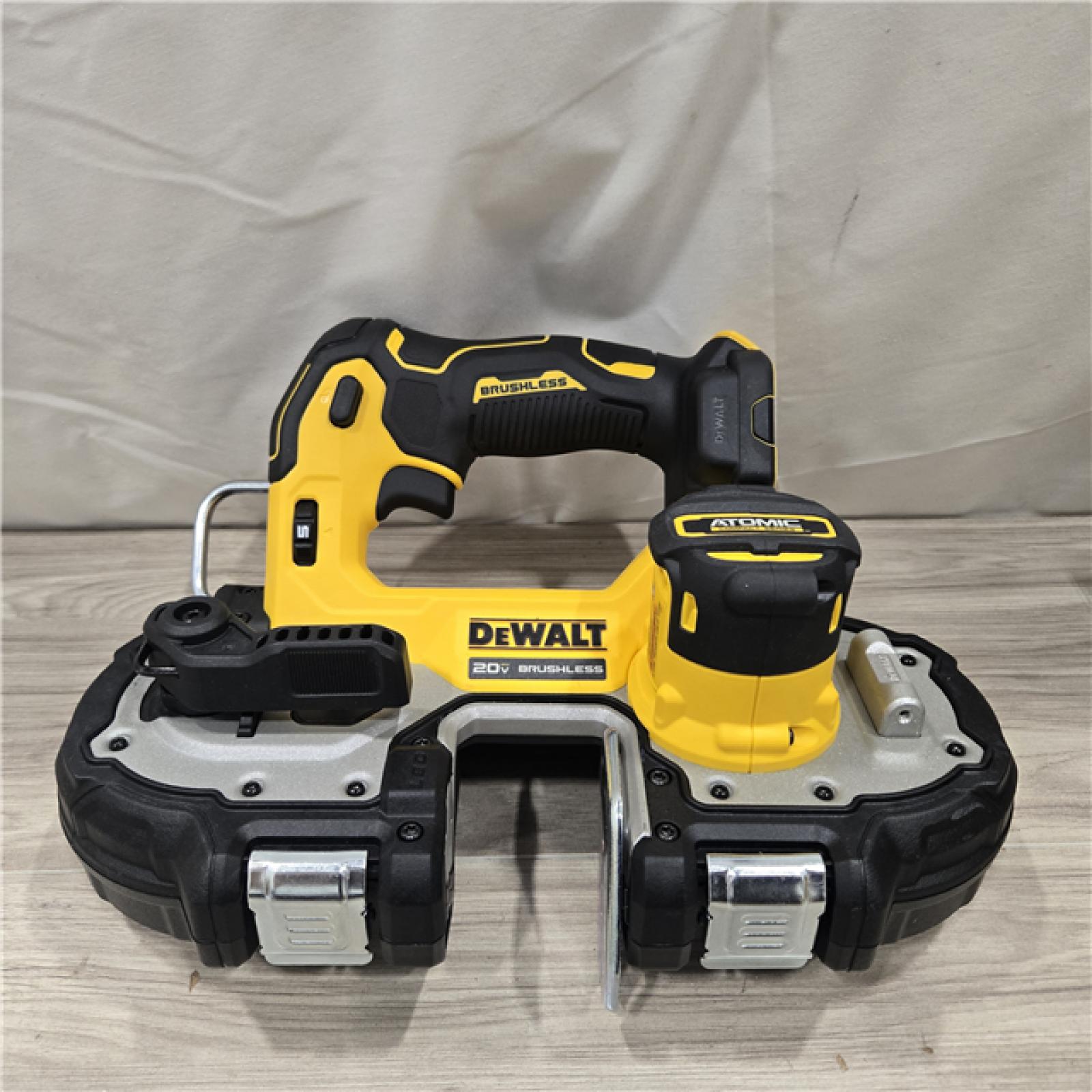 AS-IS Dewalt DCS377B 20V MAX ATOMIC Cordless 1-3/4 Compact Bandsaw (Tool-Only)