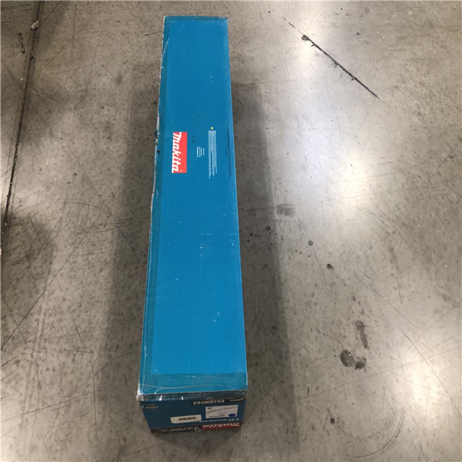 NEW! - Makita LXT 18V Lithium-Ion Brushless Cordless 24 in. Hedge Trimmer (Tool Only)