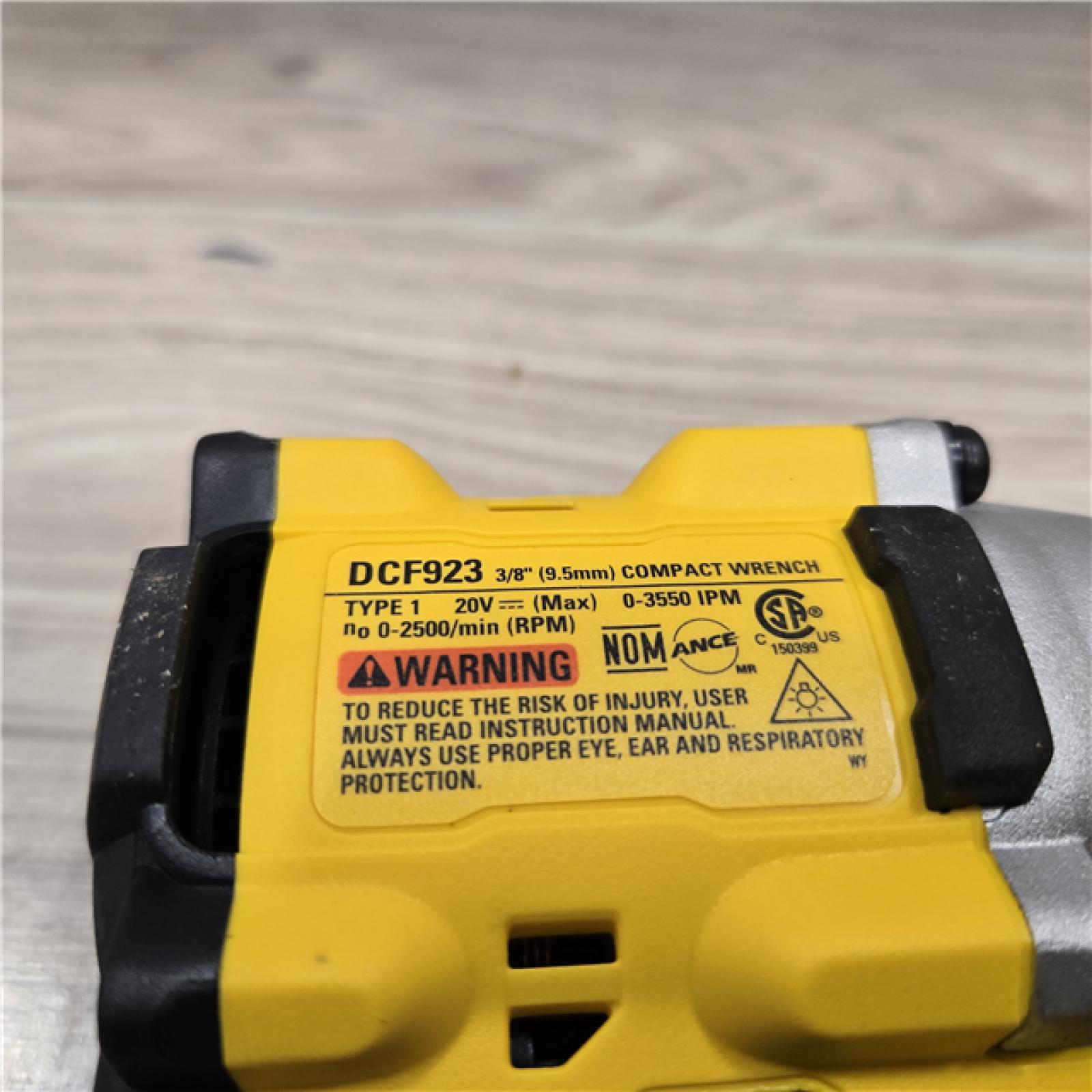 AS-IS DeWalt 20V MAX ATOMIC 3/8 in. Cordless Impact Wrench Tool Only