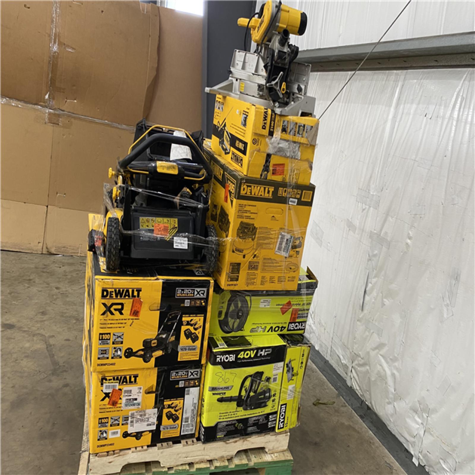 Houston Location AS IS - Tool Pallet