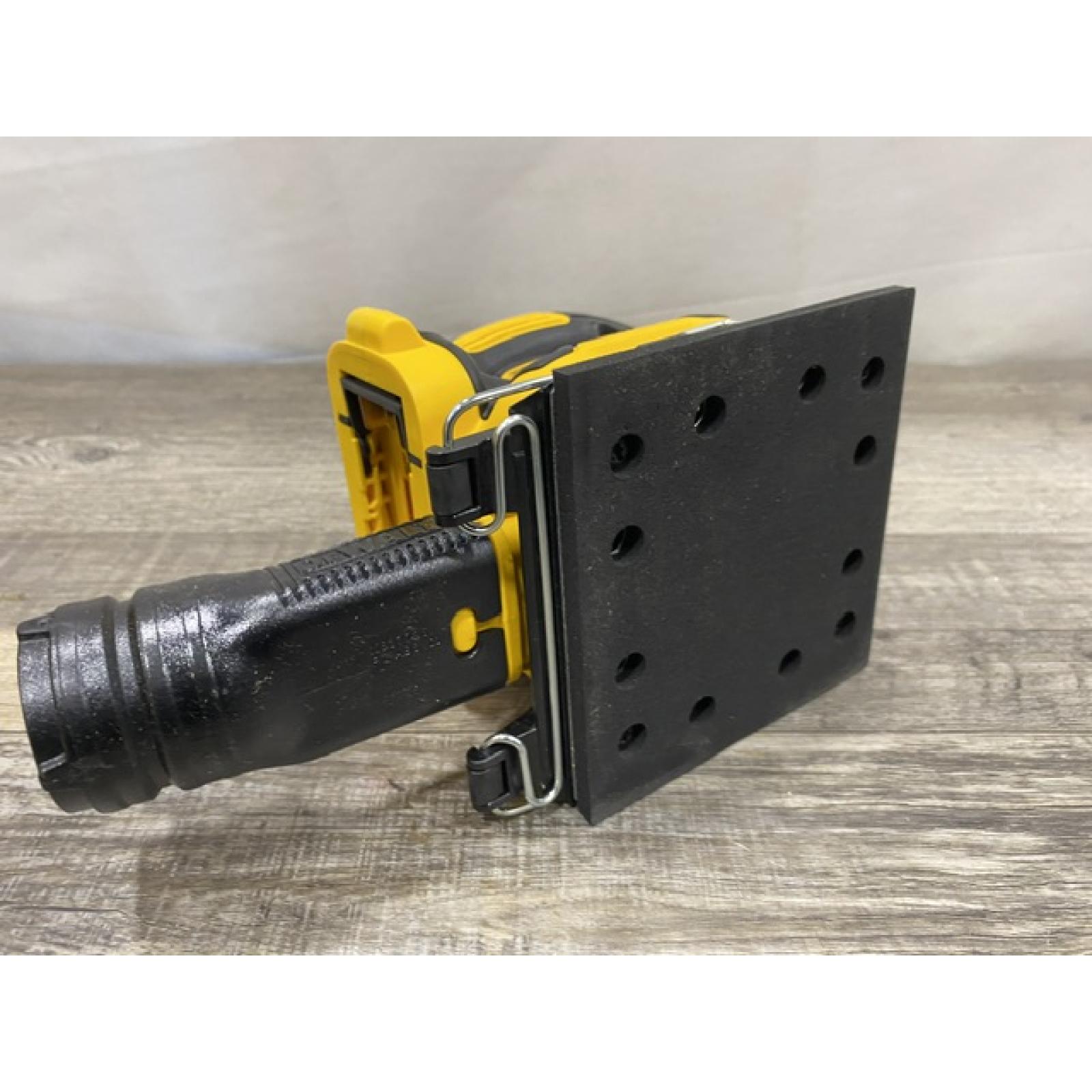 AS-IS DEWALT 20V MAX XR Cordless Brushless 1/4 Sheet Variable Speed Sander (Tool Only)