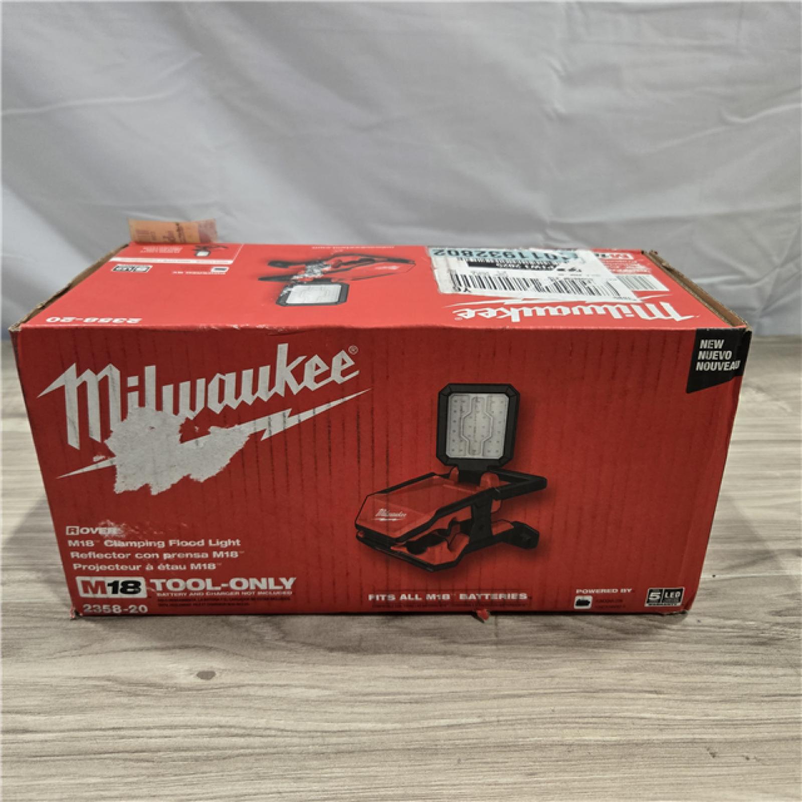 NEW! - Milwaukee M18 ROVER Clamping Flood Light