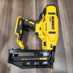 LIKE NEW! - DEWALT 20V MAX XR 16-Gauge Lithium-Ion Cordless Finish Nailer (Tool Only)