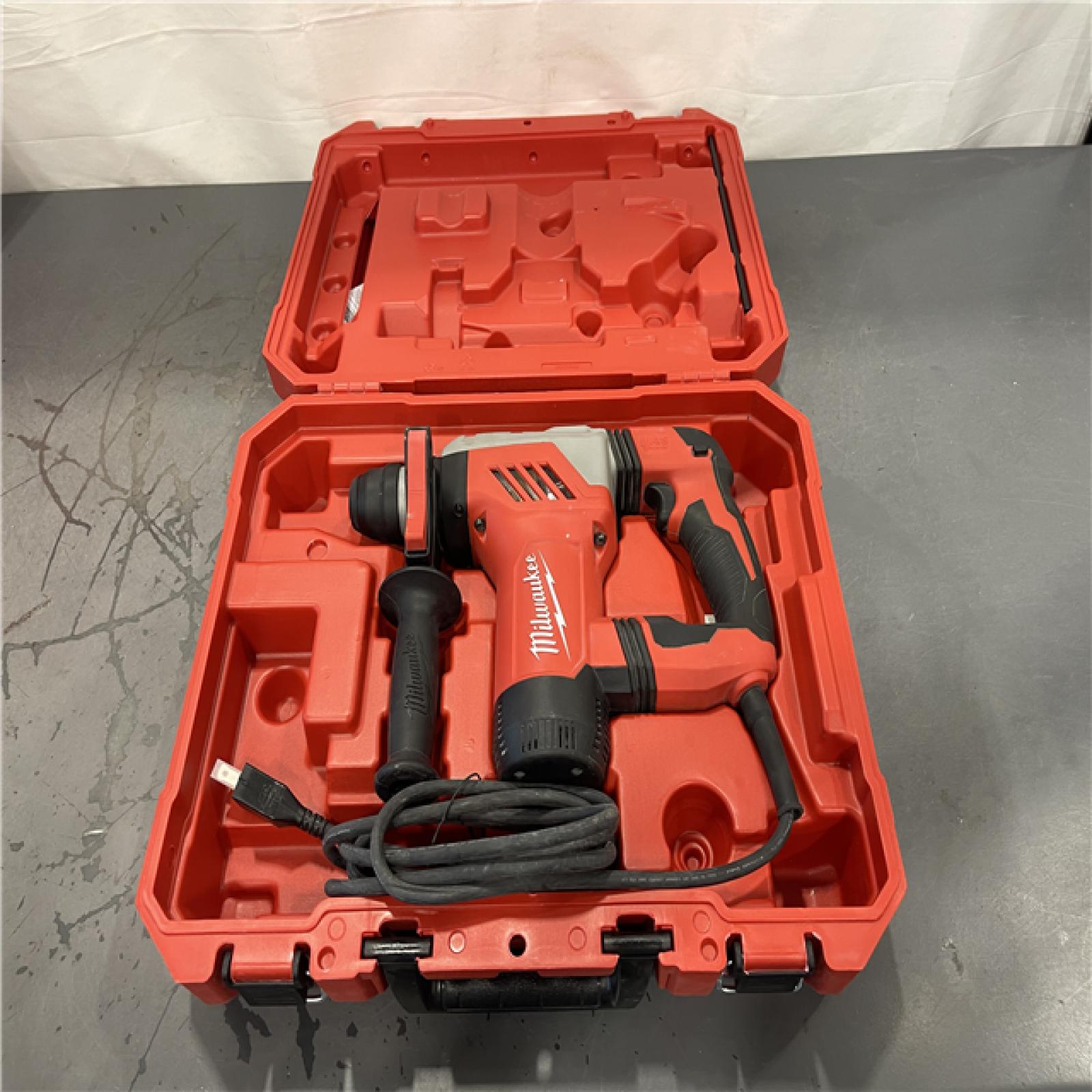 AS-IS- Milwaukee 1-1/8 in. Corded SDS-Plus Rotary Hammer