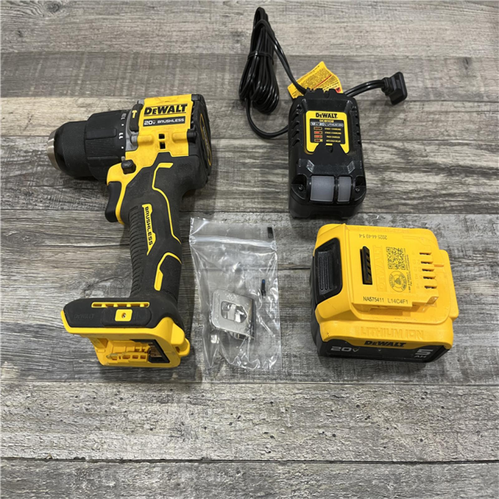 AS-IS DEWALT ATOMIC 20V Lithium-Ion Cordless 1/2 in. Hammer Drill Kit
