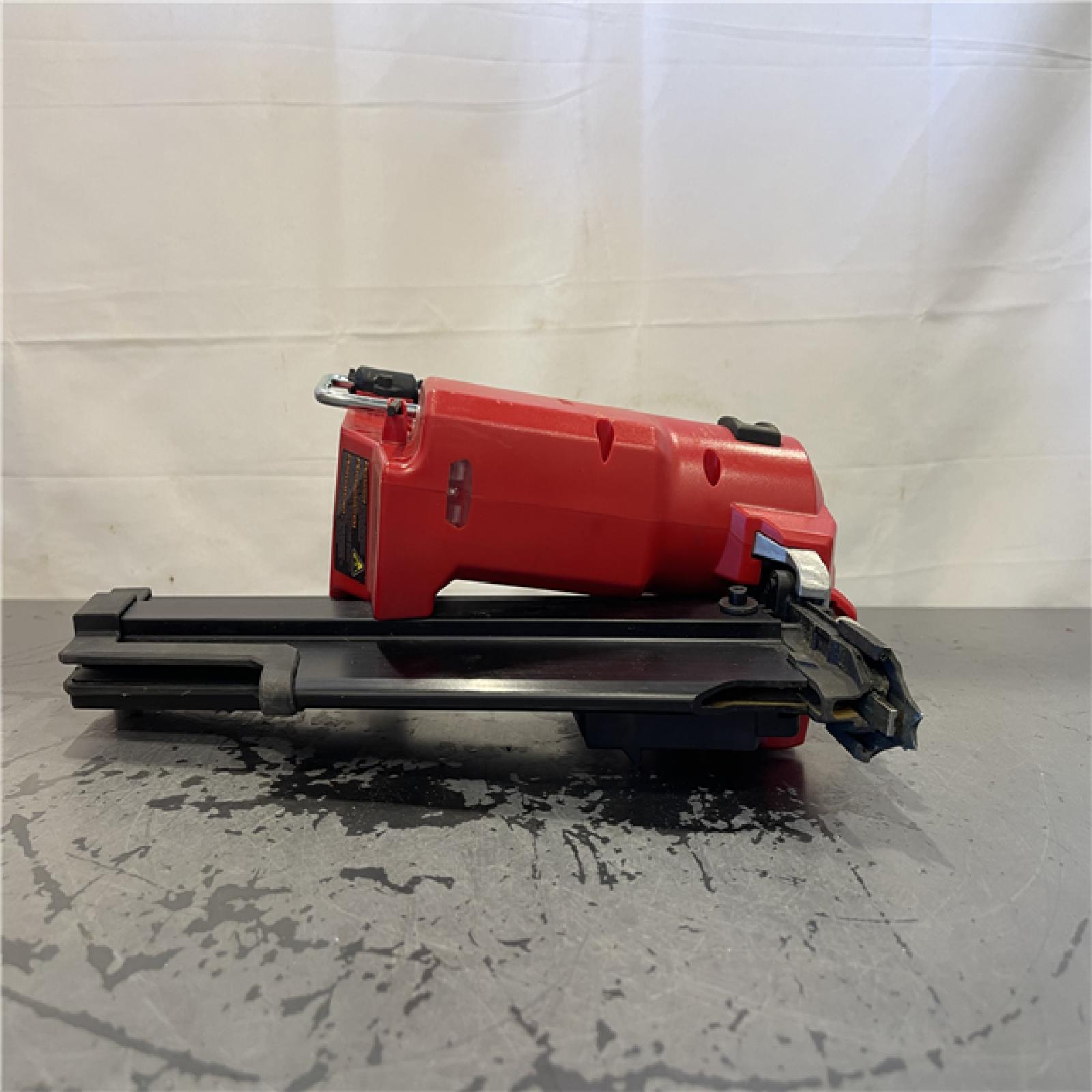AS-IS Milwaukee M18 FUEL 21-Degree Cordless Framing Nailer (Tool Only)
