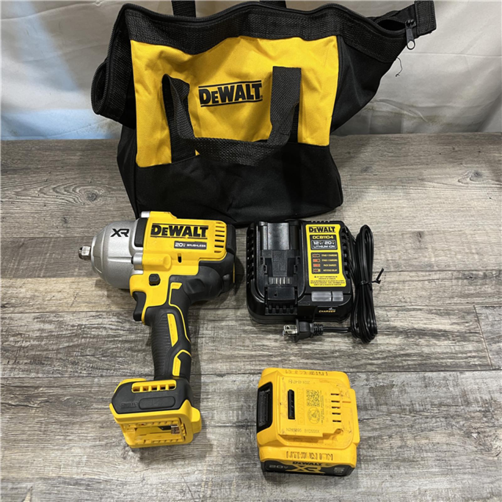 AS-IS DEWALT 20V MAX Lithium-Ion Cordless 1/2 in. Impact Wrench Kit