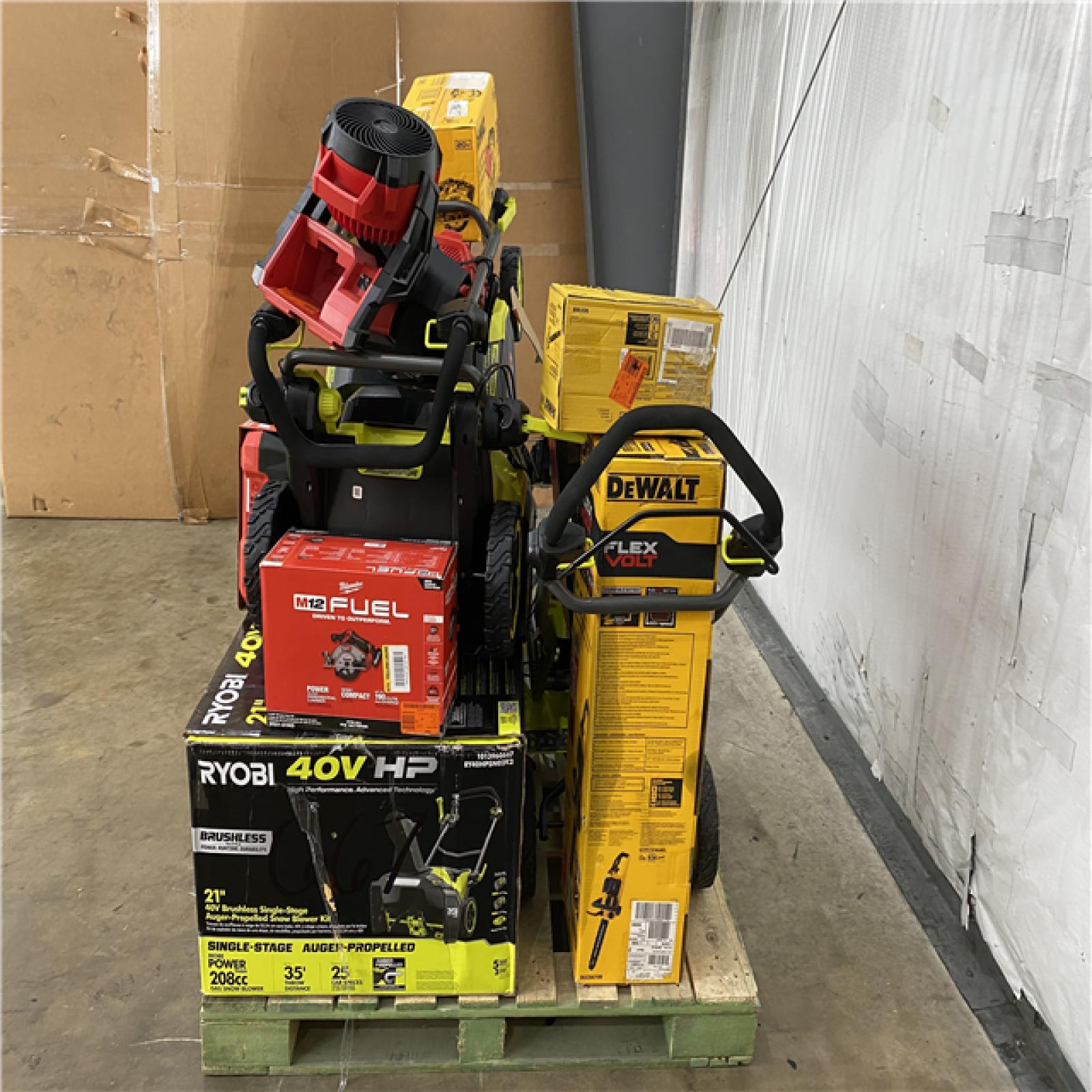 Houston Location AS IS - Tool Pallet