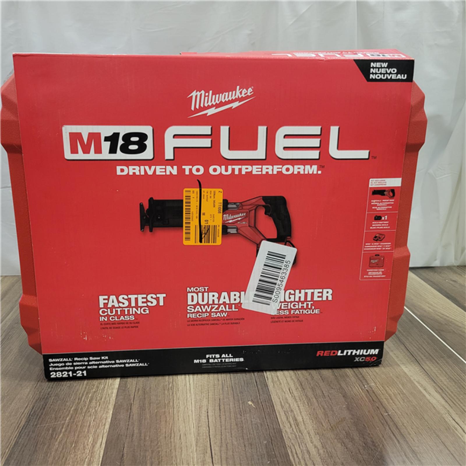 AS-IS  MILWAUKEE M18 FUEL 18V Lithium-Ion Brushless Cordless SAWZALL Reciprocating Saw Kit W/one 5.0 Ah Batteries, Charger and Case