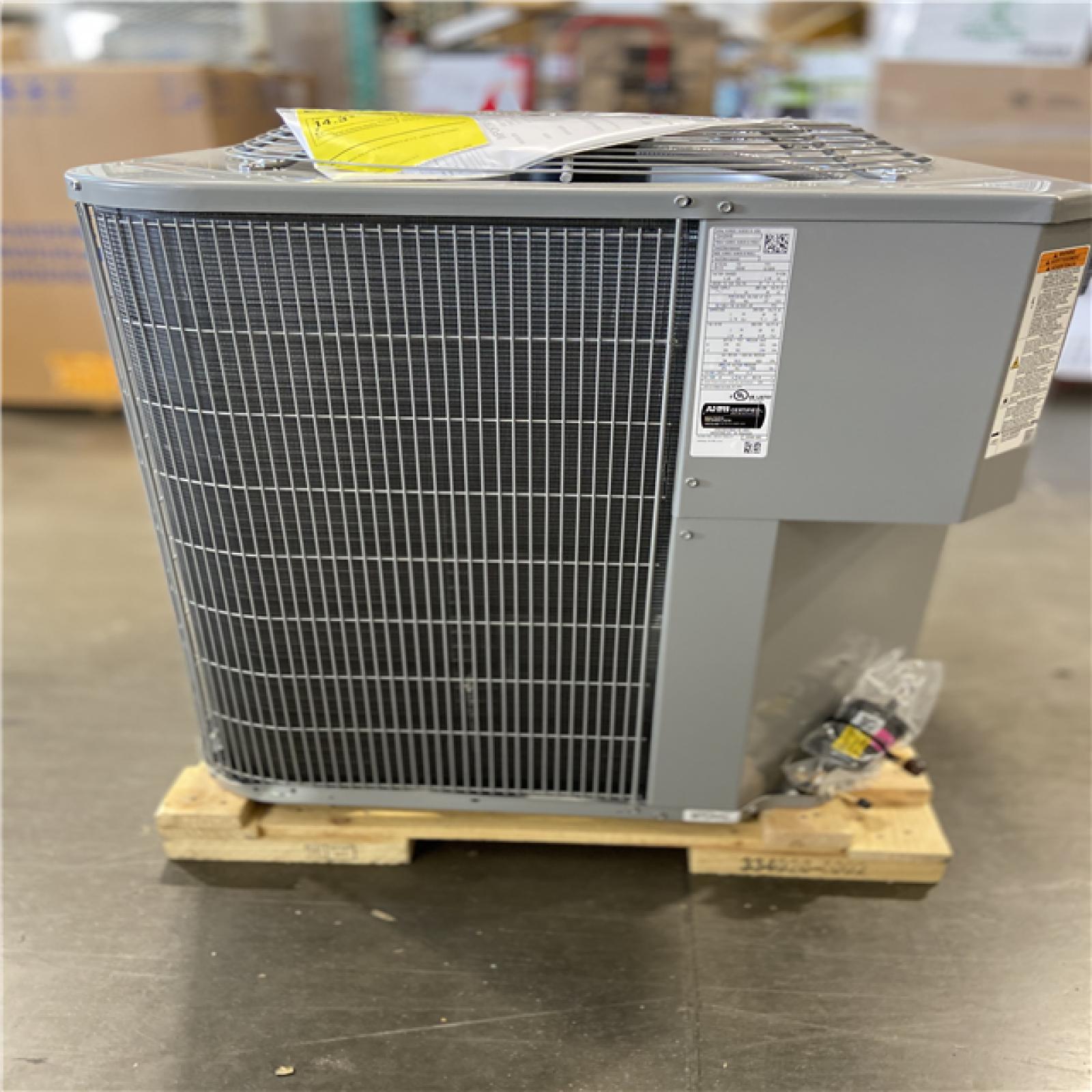 DALLAS LOCATION - Smartcomfort® by Carrier 2.5 Ton 14.3 Seer2 Condensing Unit