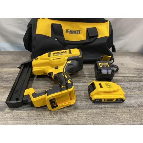 AS-IS DEWALT 20V MAX XR Lithium-Ion Cordless 18-Gauge Narrow Crown Stapler Kit
