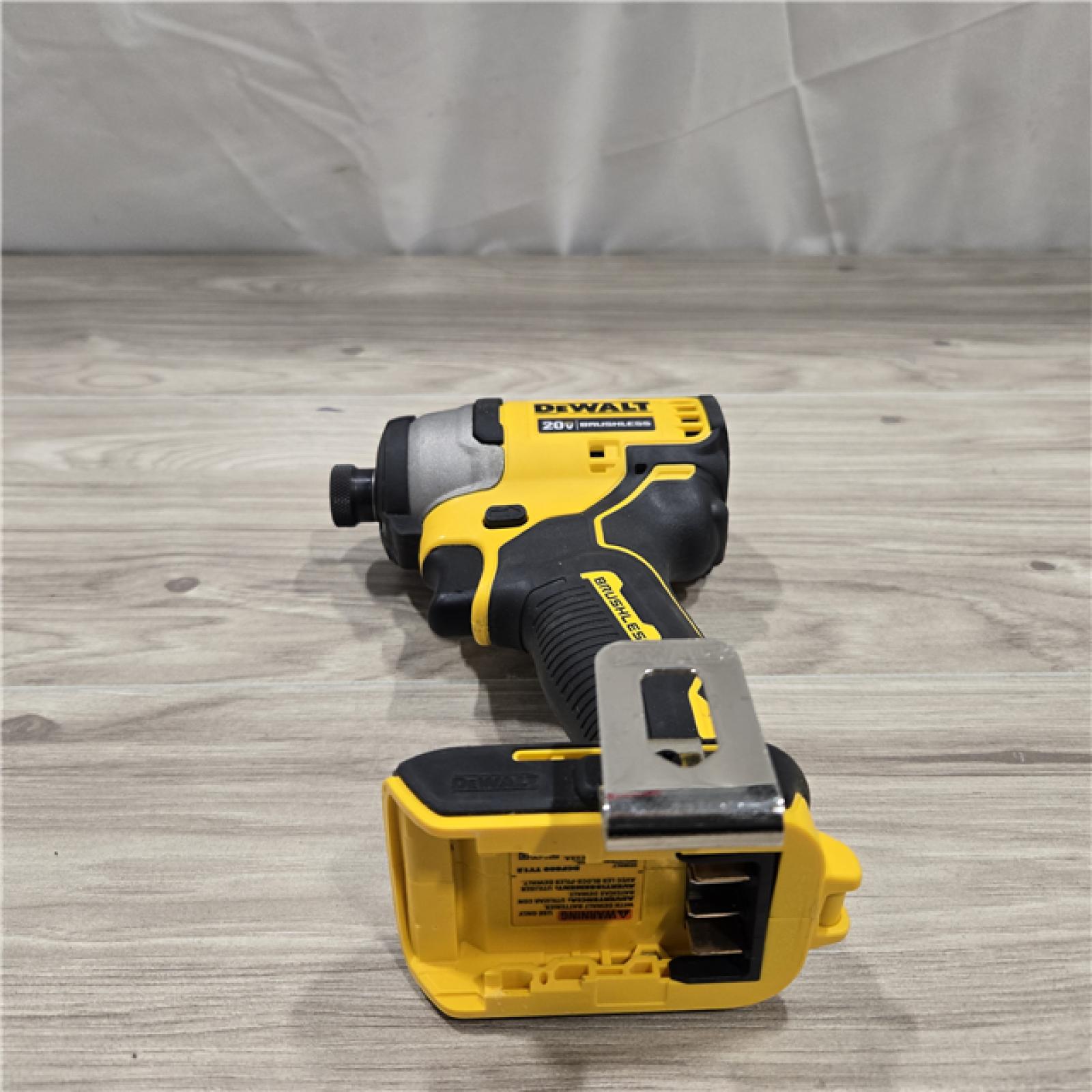 AS-IS DeWALT ATOMIC 20V MAX Cordless Compact Impact Driver Kit