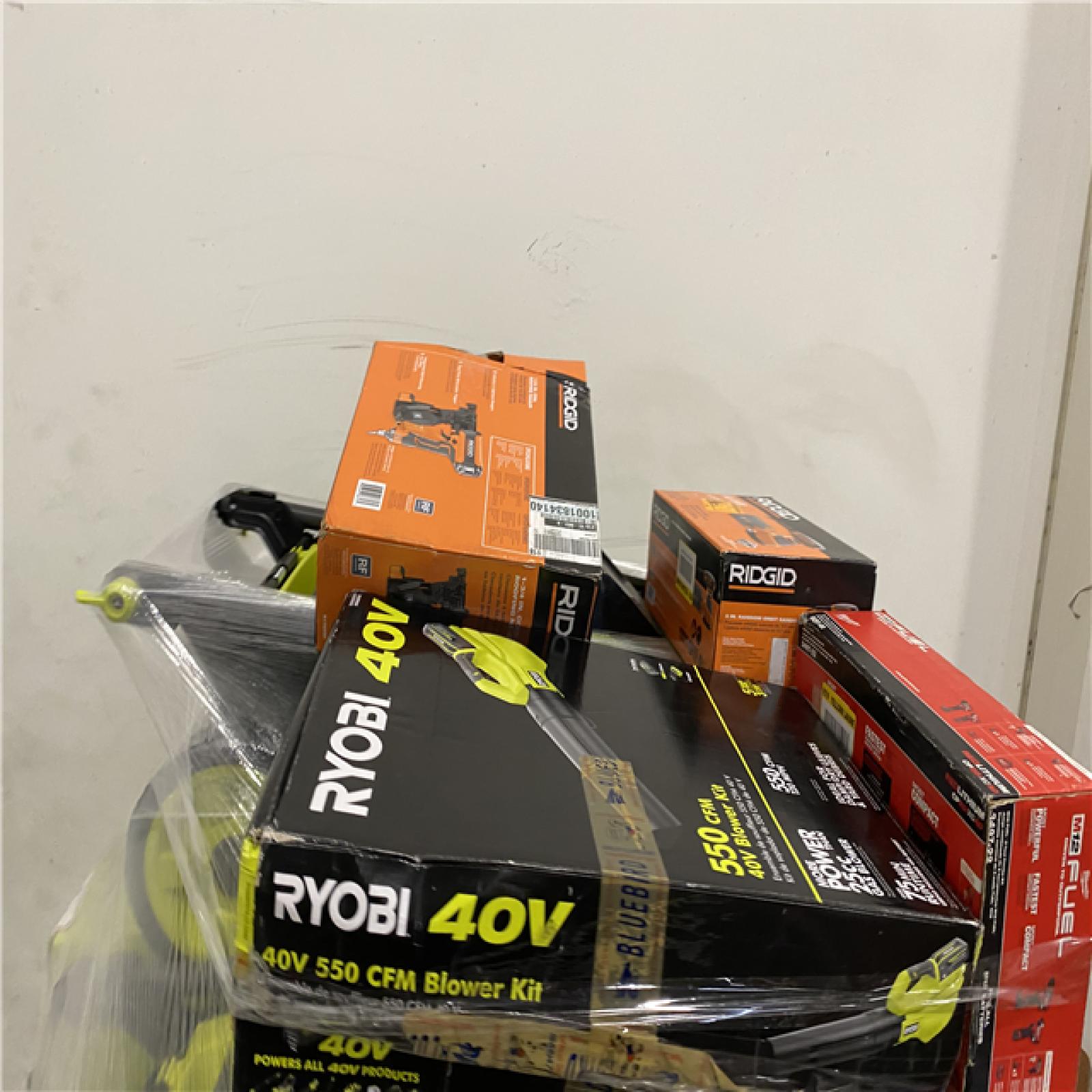 Dallas Location - As-Is Tool Pallet