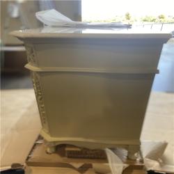 DALLAS LOCATION - Home Decorators Collection Winslow 48 in. W x 22 in. D x 35 in. H Single Sink Freestanding Bath Vanity in Antique White with White Marble Top