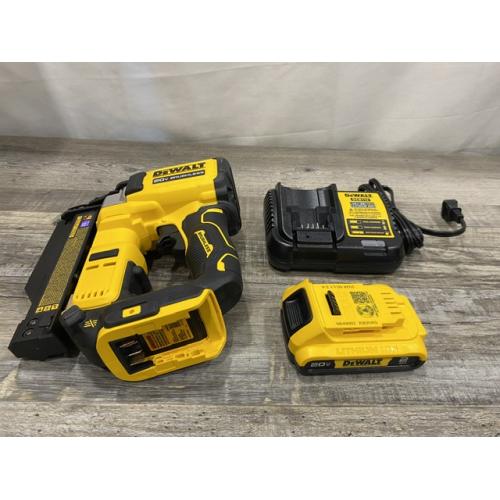 AS-IS DEWALT ATOMIC 20V MAX Lithium Ion Cordless 23 Gauge Pin Nailer Kit