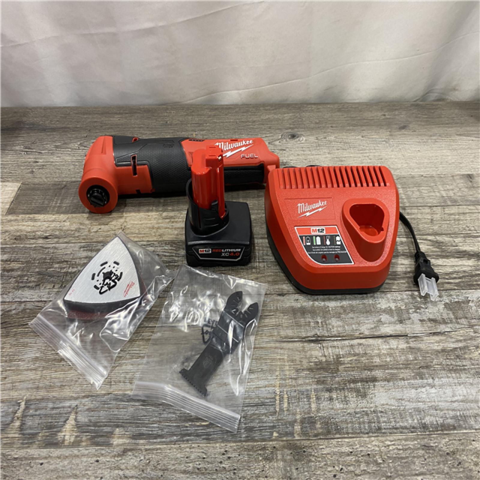 AS-IS Milwaukee FUEL 12V Lithium-Ion Cordless Oscillating Multi-Tool Kit