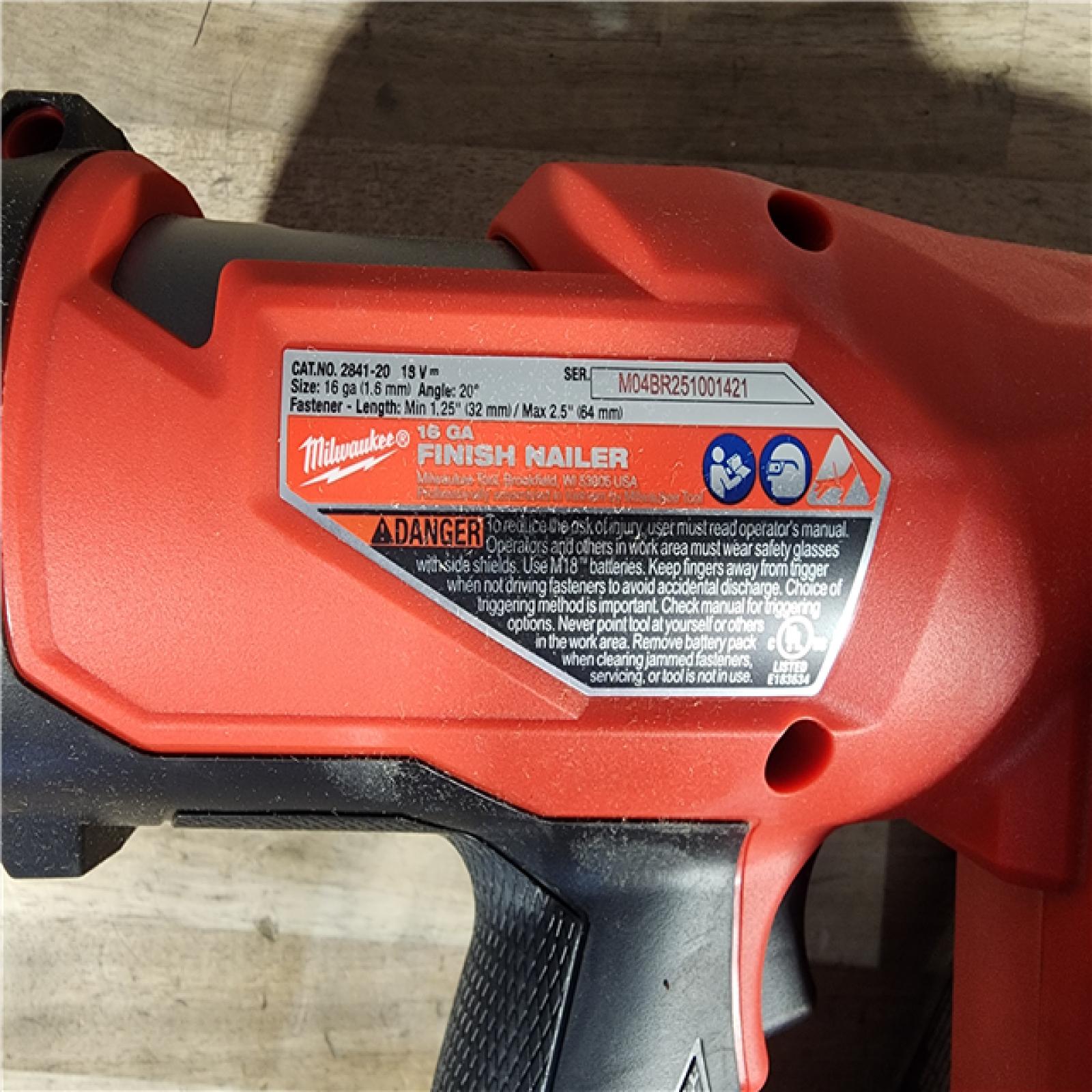 HOUSTON LOCATION - AS-IS (APPEARS LIKE NEW) Milwaukee 2841-20 18V Cordless Gen II 16 Gauge Angled Finish Nailer (Tool Only)
