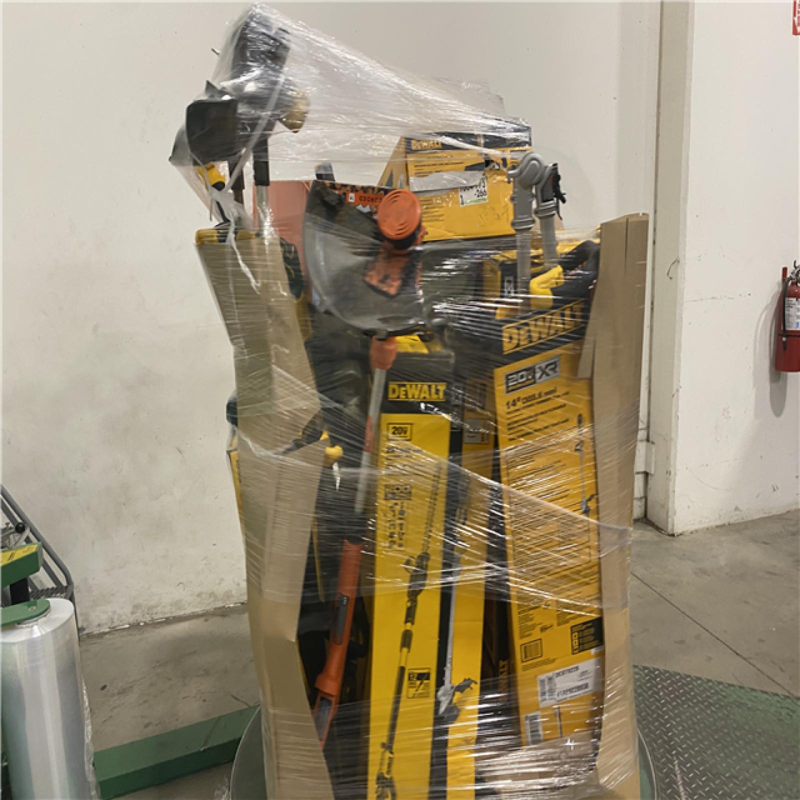 Dallas Location - As-Is DEWALT Tool Pallet