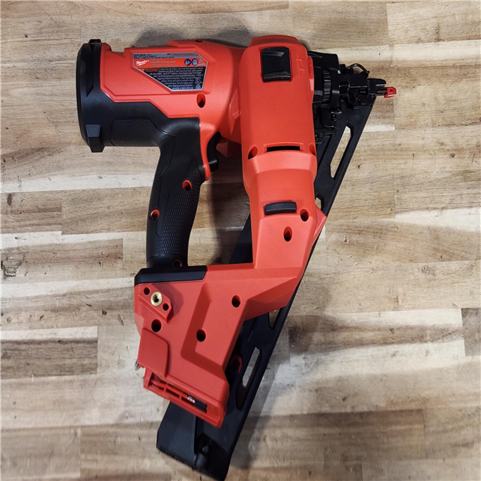 HOUSTON LOCATION - AS-IS (APPEARS LIKE NEW) Milwaukee FUEL 18-Volt Lithium-Ion Brushless Cordless Gen II 15-Gauge Angled Finish Nailer (Tool-Only)