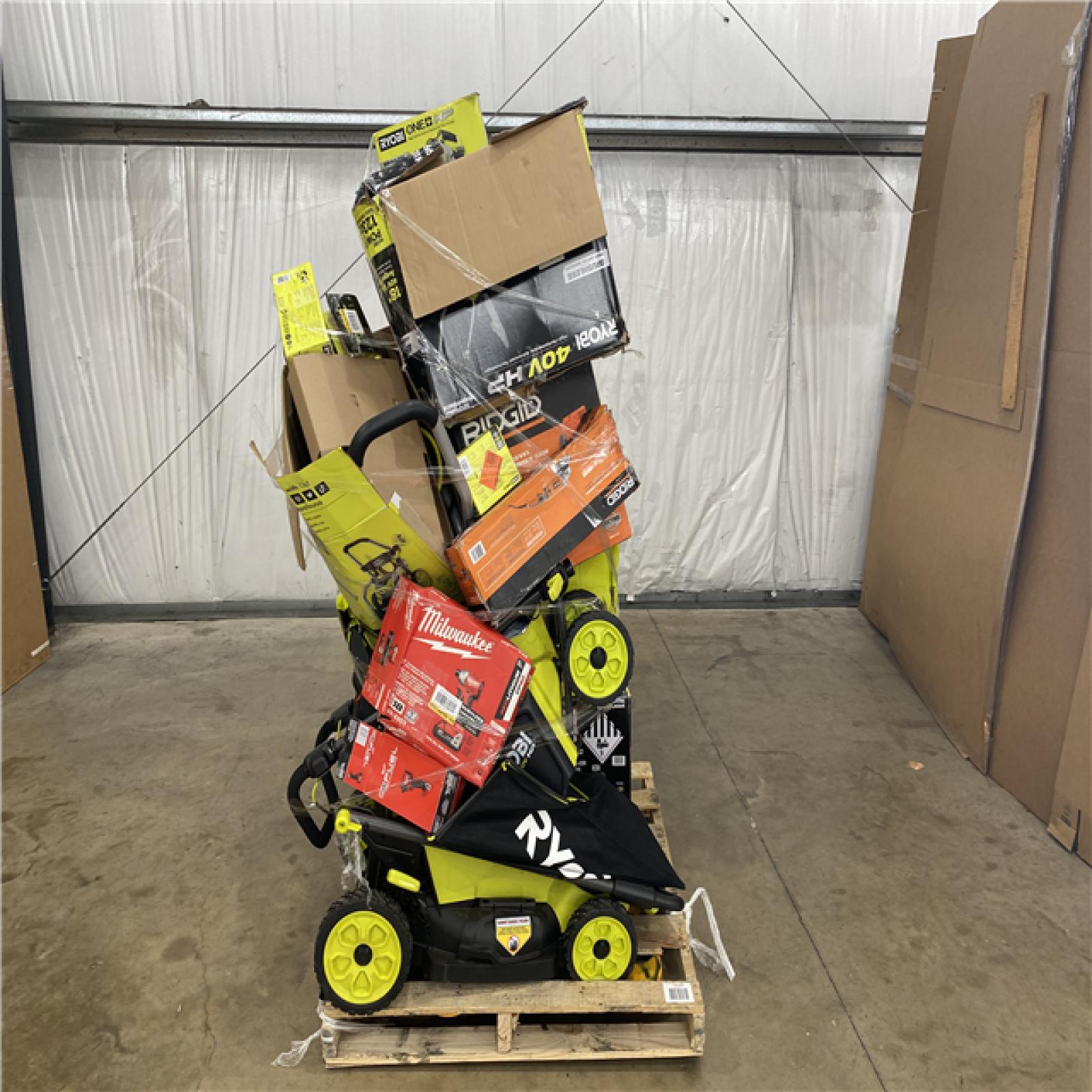 Houston Location AS IS - Tool Pallet