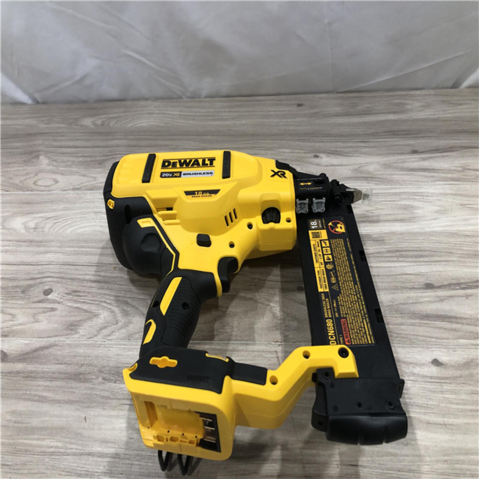 AS-IS DEWALT 20V MAX XR Lithium-Ion Electric Cordless 18-Gauge Brad Nailer (Tool Only)