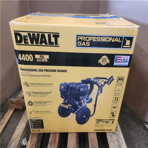 Phoenix NEW DEWALT 4400 PSI 4.0 GPM Gas Pressure Washer with 420cc Engine  Triplex Pump  Commercial Cold Water Power Washer