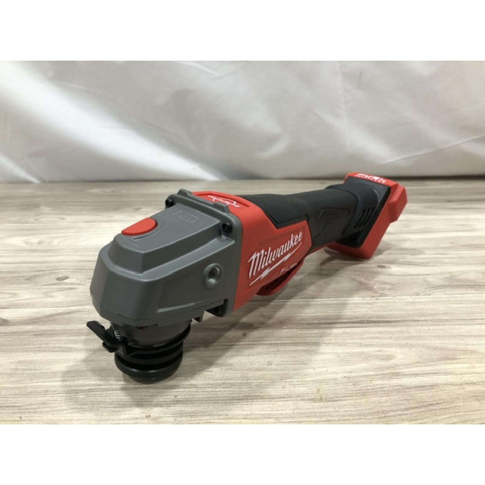 AS-IS Milwaukee 2880-20 FUEL 18-Volt Lithium-Ion Cordless 4-1/2 in./5 in. Grinder (Tool-Only)