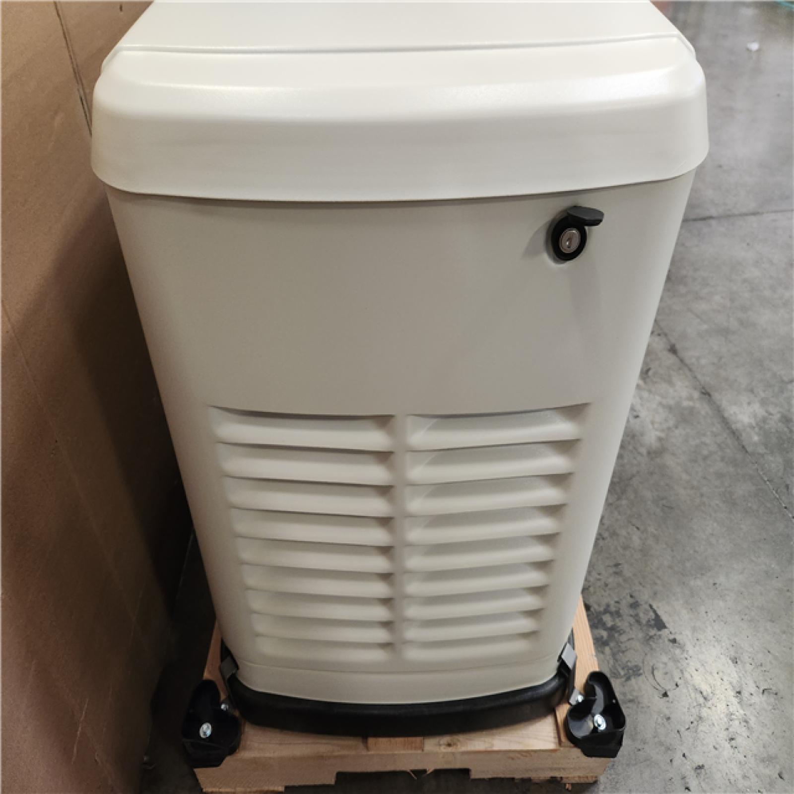 Phoenix Generac 10 000 Watt - Dual Fuel Air- Cooled Whole House Home Standby Generator  Smart Home Monitoring