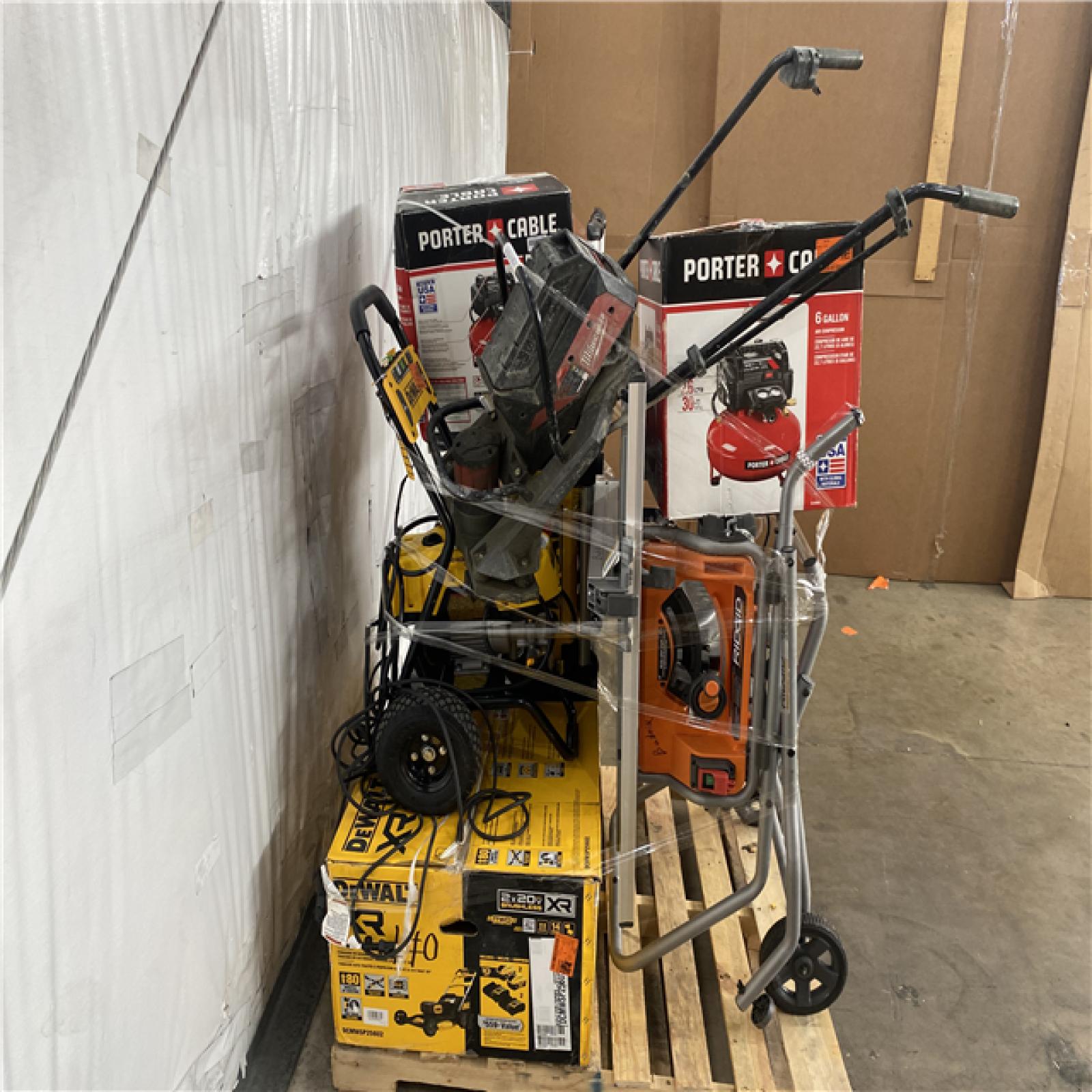 Houston Location AS IS - Tool Pallet