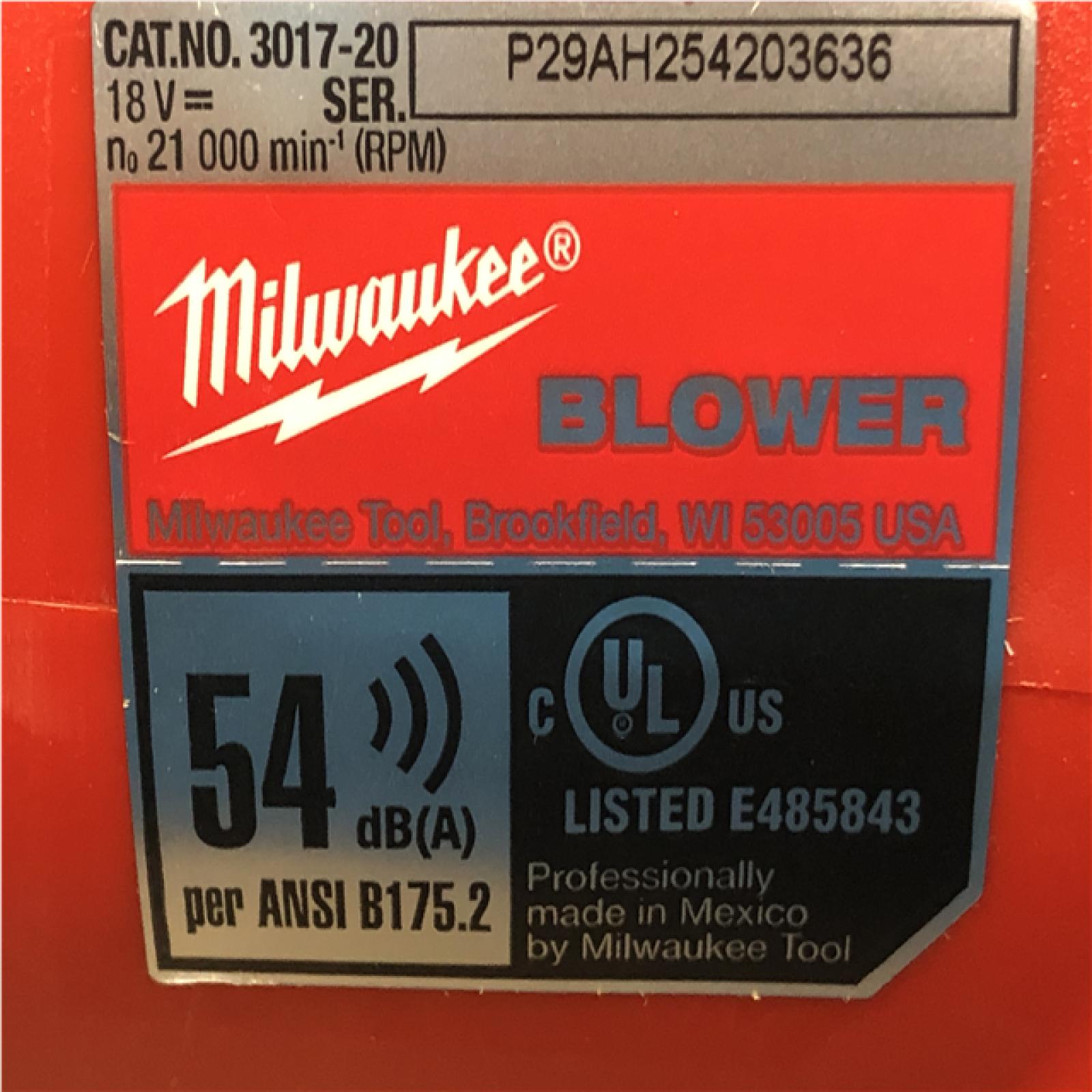AS-IS Milwaukee FUEL 120 MPH 500 CFM 18V Brushless Cordless Battery Powered Leaf Blower Kit