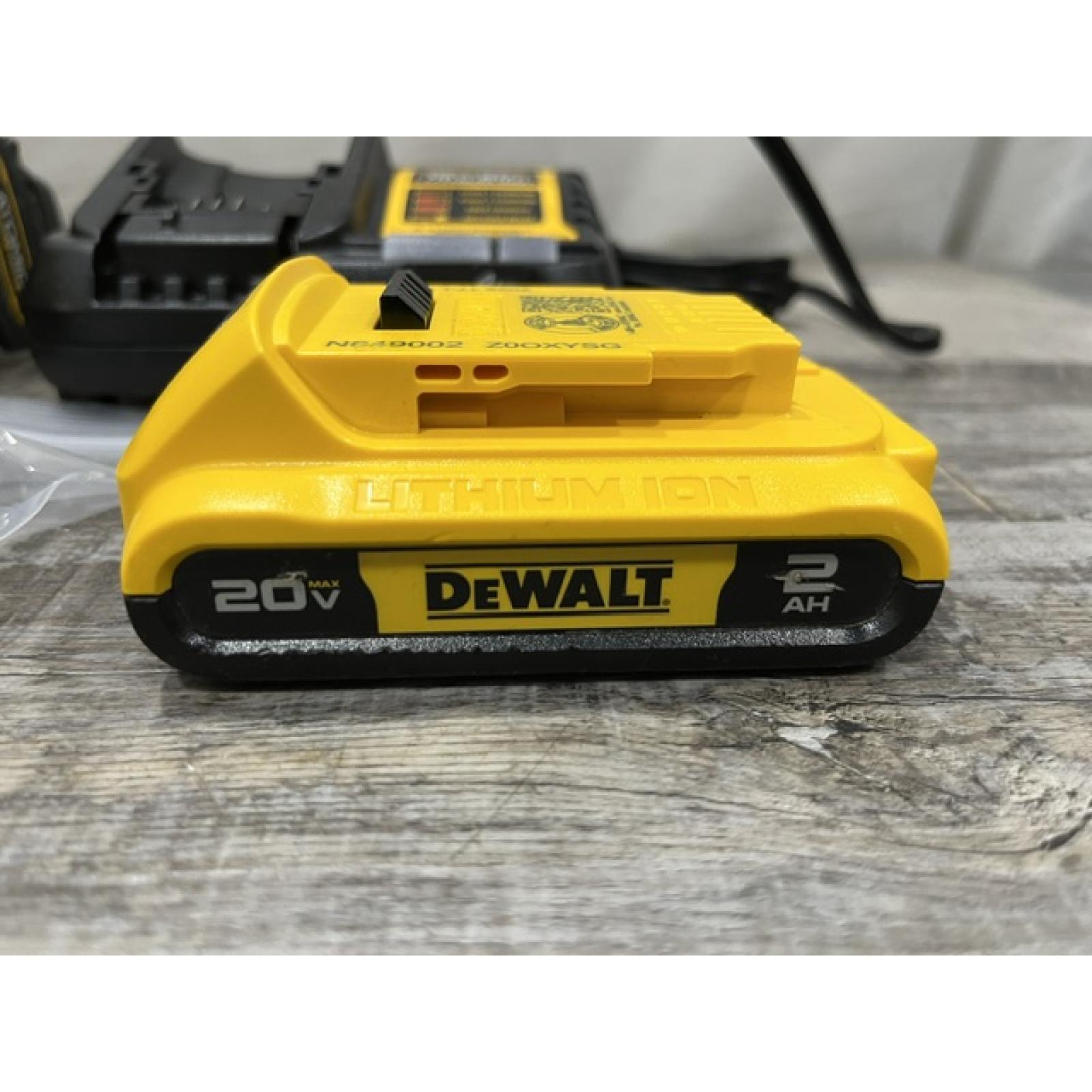 AS-IS DEWALT Atomic 20V Lithium-Ion Cordless Compact 1/2 in. Drill/Driver Kit
