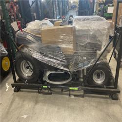 DALLAS LOCATION - Murray MT100 42 in. 13.5 HP 500cc E1350 Series Briggs and Stratton Engine 6-Speed Manual Gas Riding Lawn Tractor Mower
