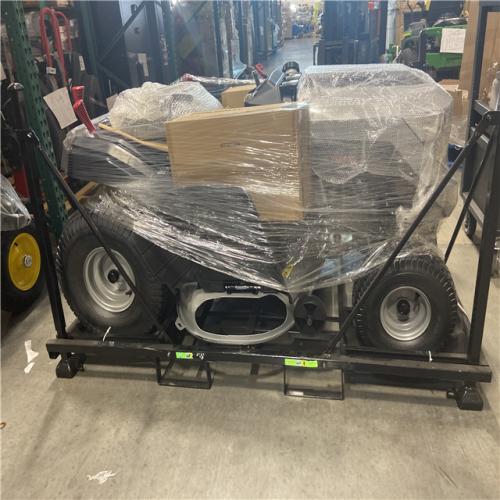DALLAS LOCATION - Murray MT100 42 in. 13.5 HP 500cc E1350 Series Briggs and Stratton Engine 6-Speed Manual Gas Riding Lawn Tractor Mower