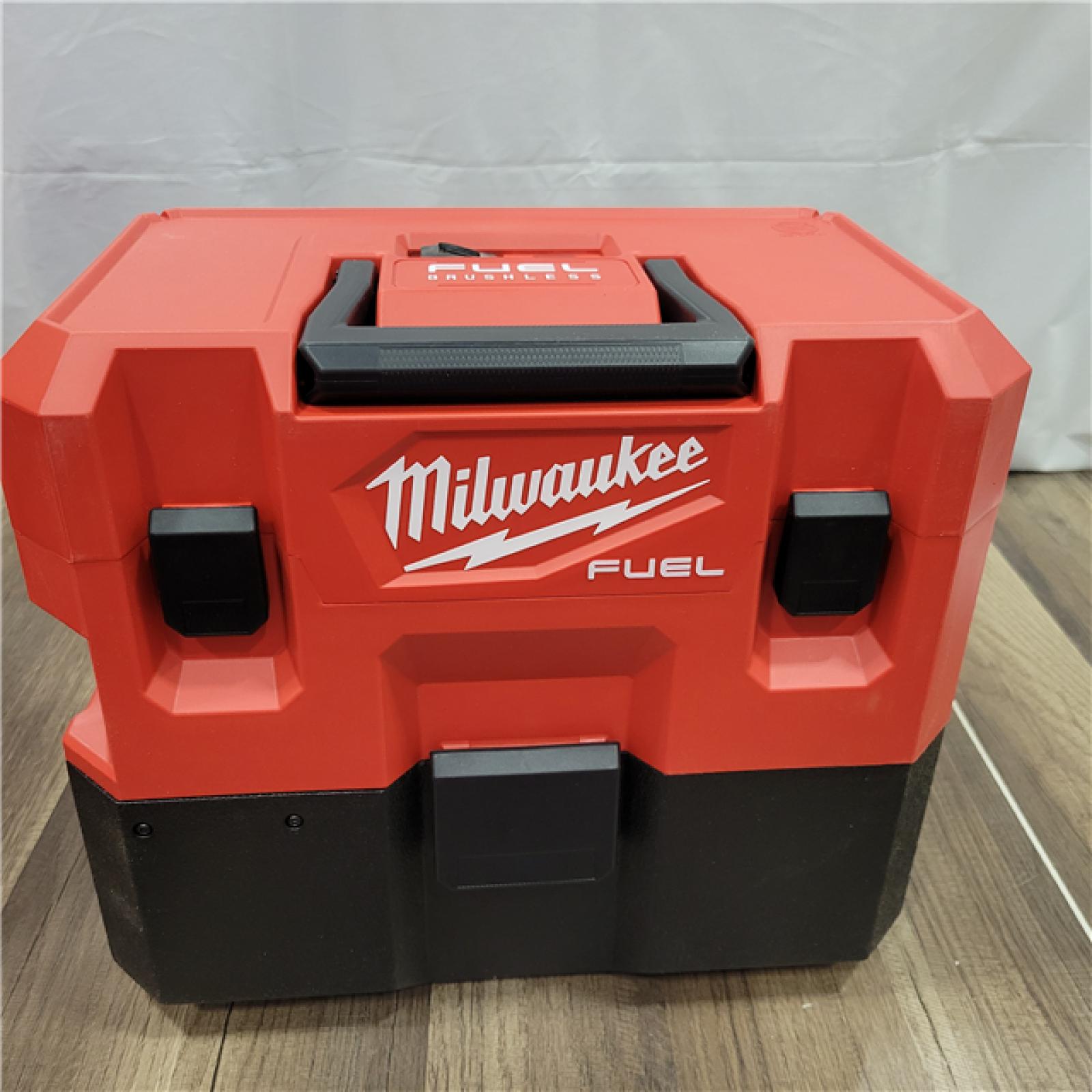 AS-IS Milwaukee M18 18-Volt 2 Gal. Lithium-Ion Cordless Wet/Dry Vacuum (Vacuum-Only)