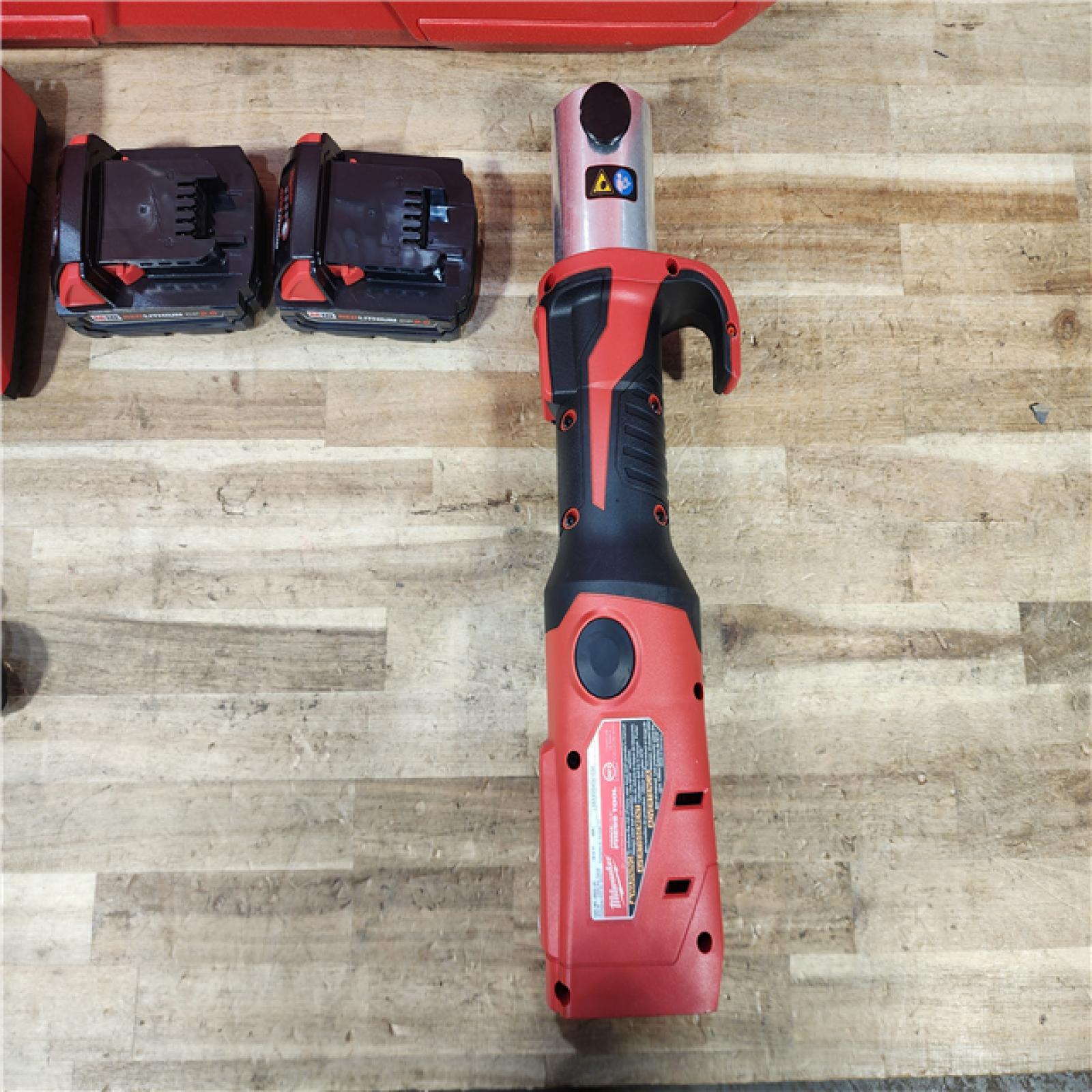 HOUSTON LOCATION - AS - IS Milwaukee M18 FORCE LOGIC Press Tool w/ (2) BATTERY AND CHARGER