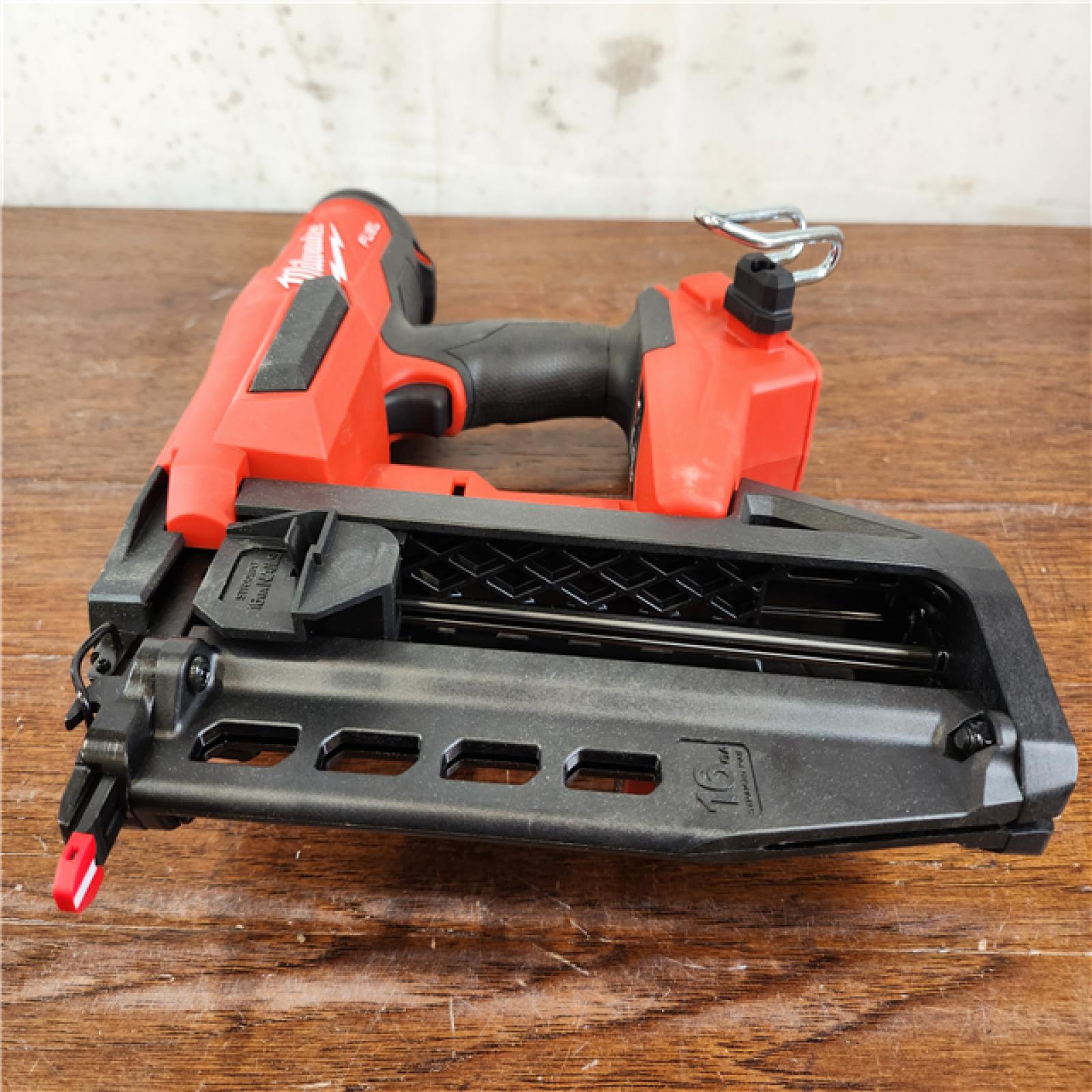 AS-IS Milwaukee M18 FUEL Brushless Cordless 16-Gauge 2-1/2 Straight Finish Nailer (Tool Only)
