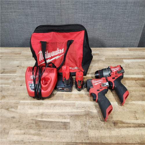 HOUSTON LOCATION - AS - IS Milwaukee 2 Tool Combo Kit W/ (2) Battery & Charger
